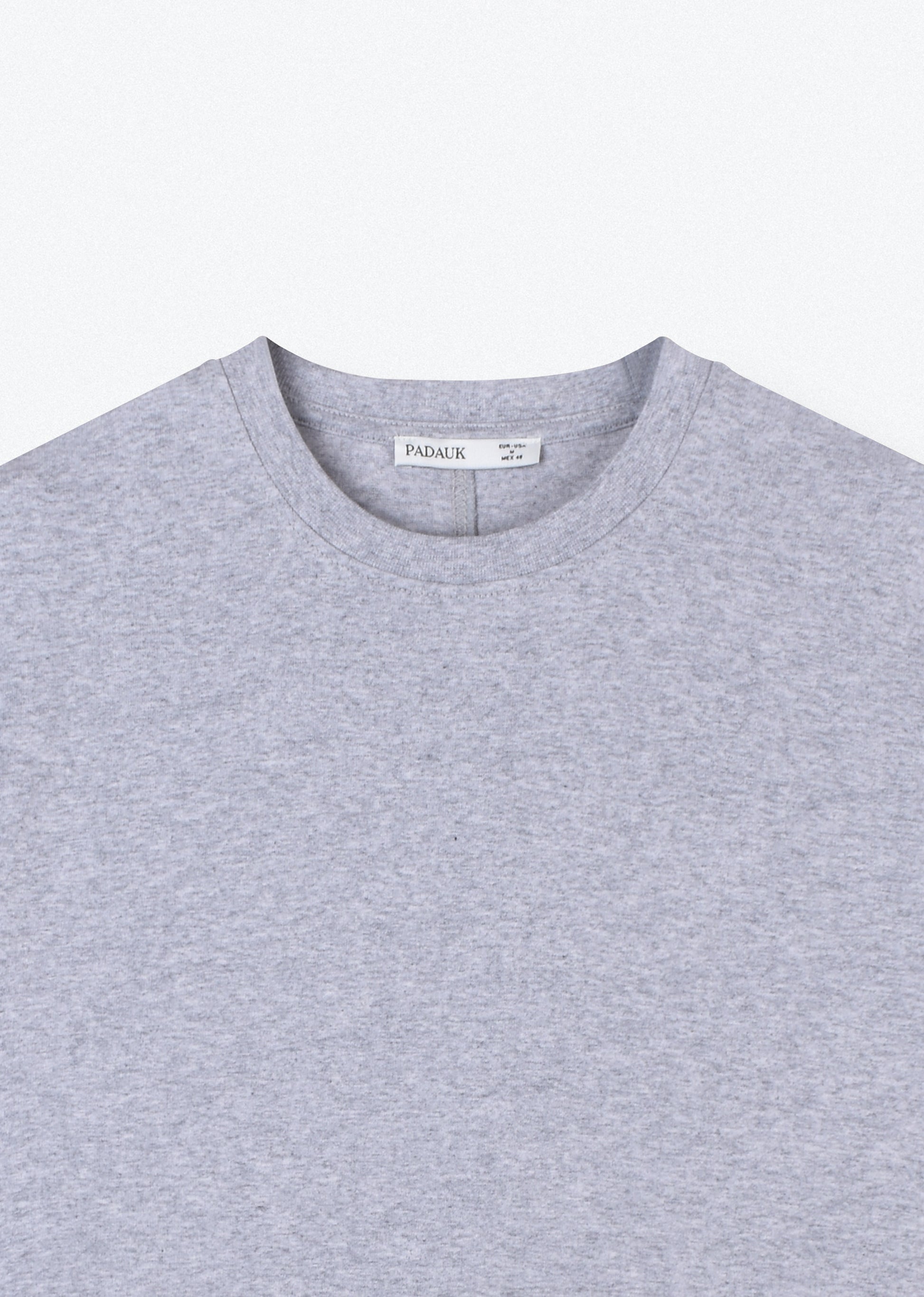 BASIC BOXY-FIT T-SHIRT