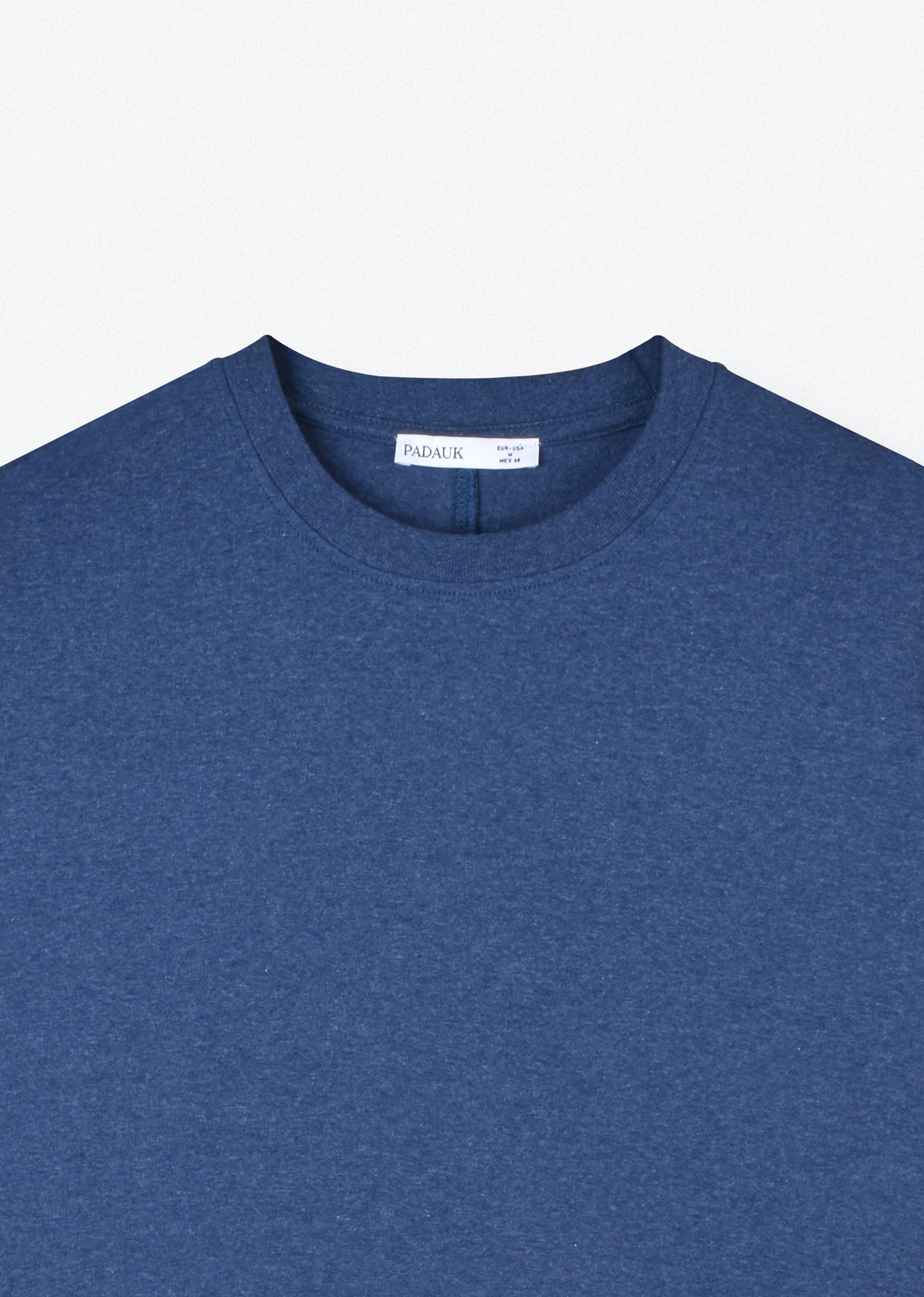 BASIC BOXY-FIT T-SHIRT