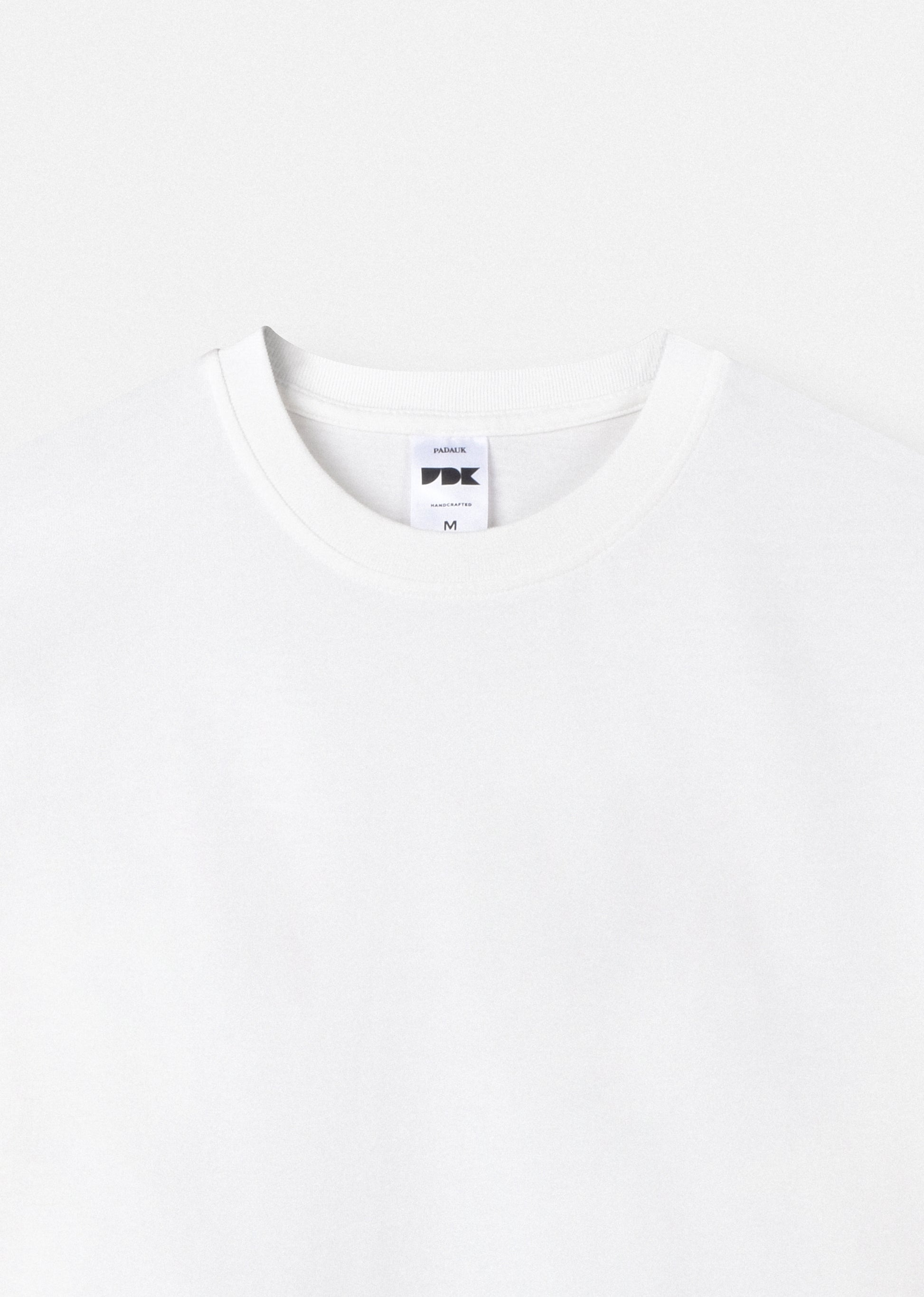 BASIC HEAVYWEIGHT T-SHIRT