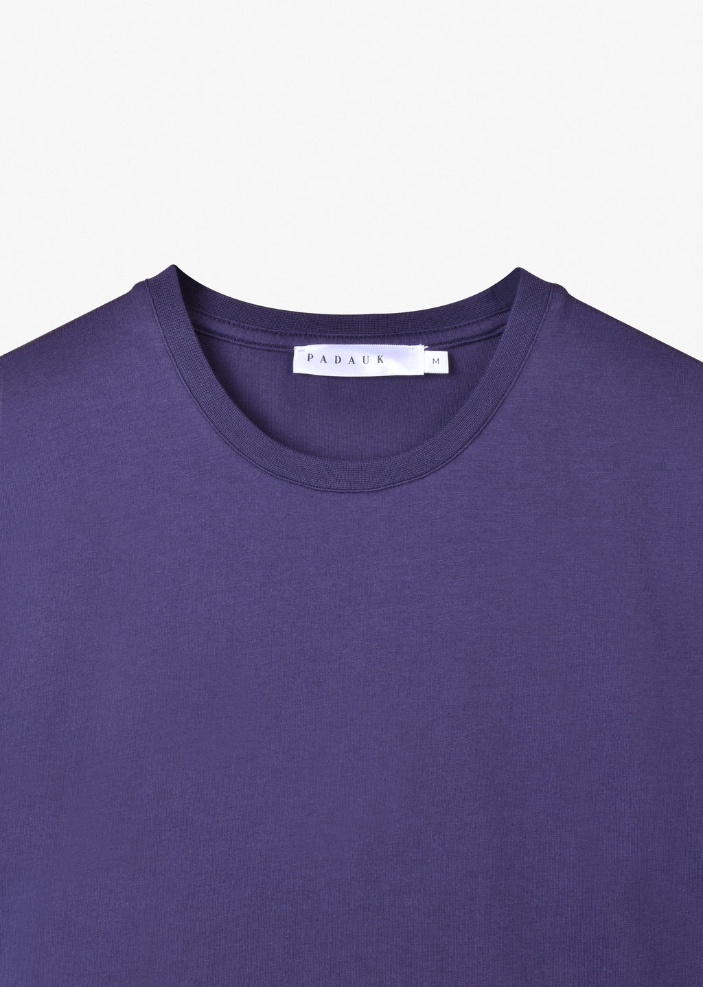 BASIC SLIM-FIT T-SHIRT