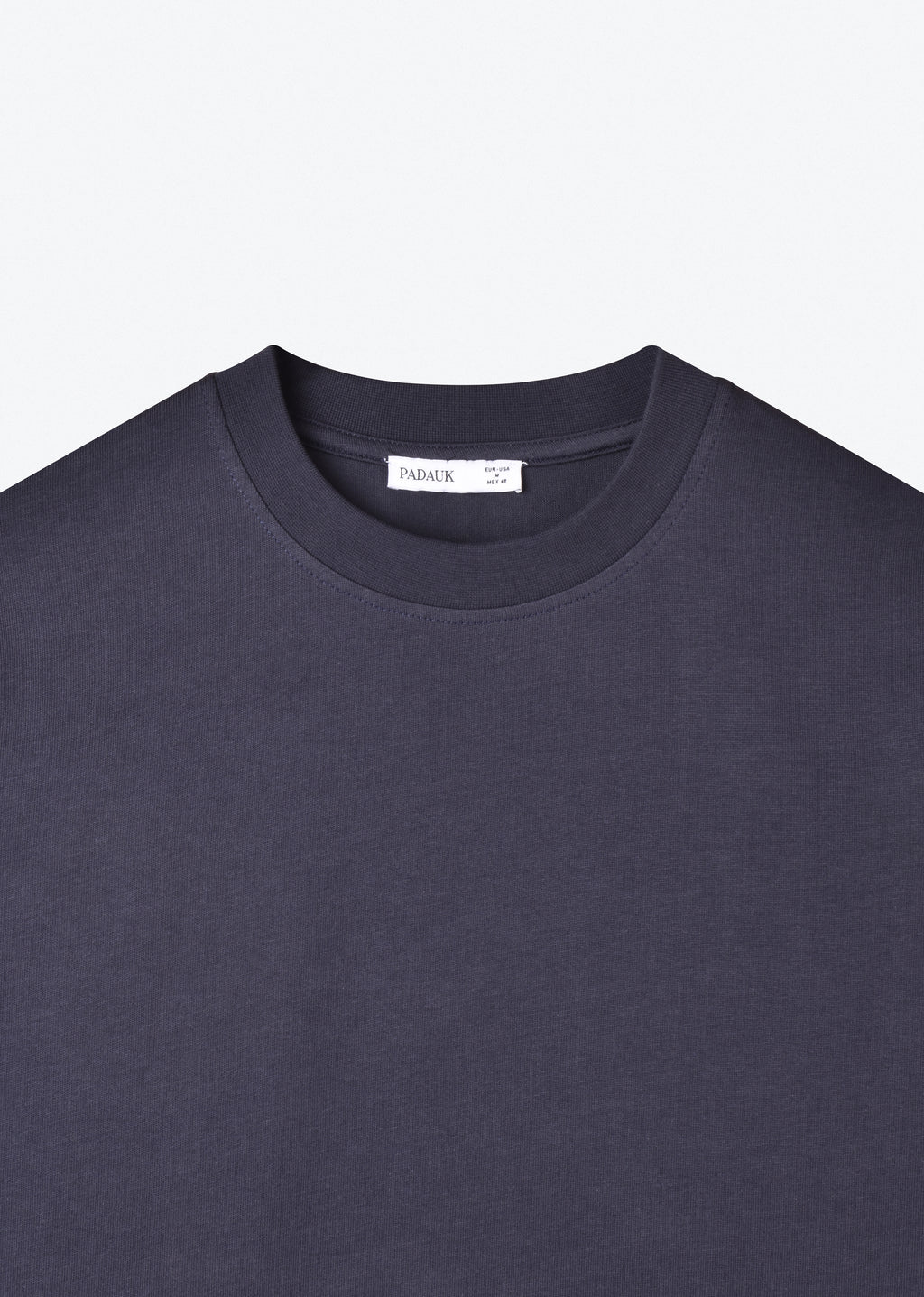 BASIC HEAVYWEIGHT T-SHIRT