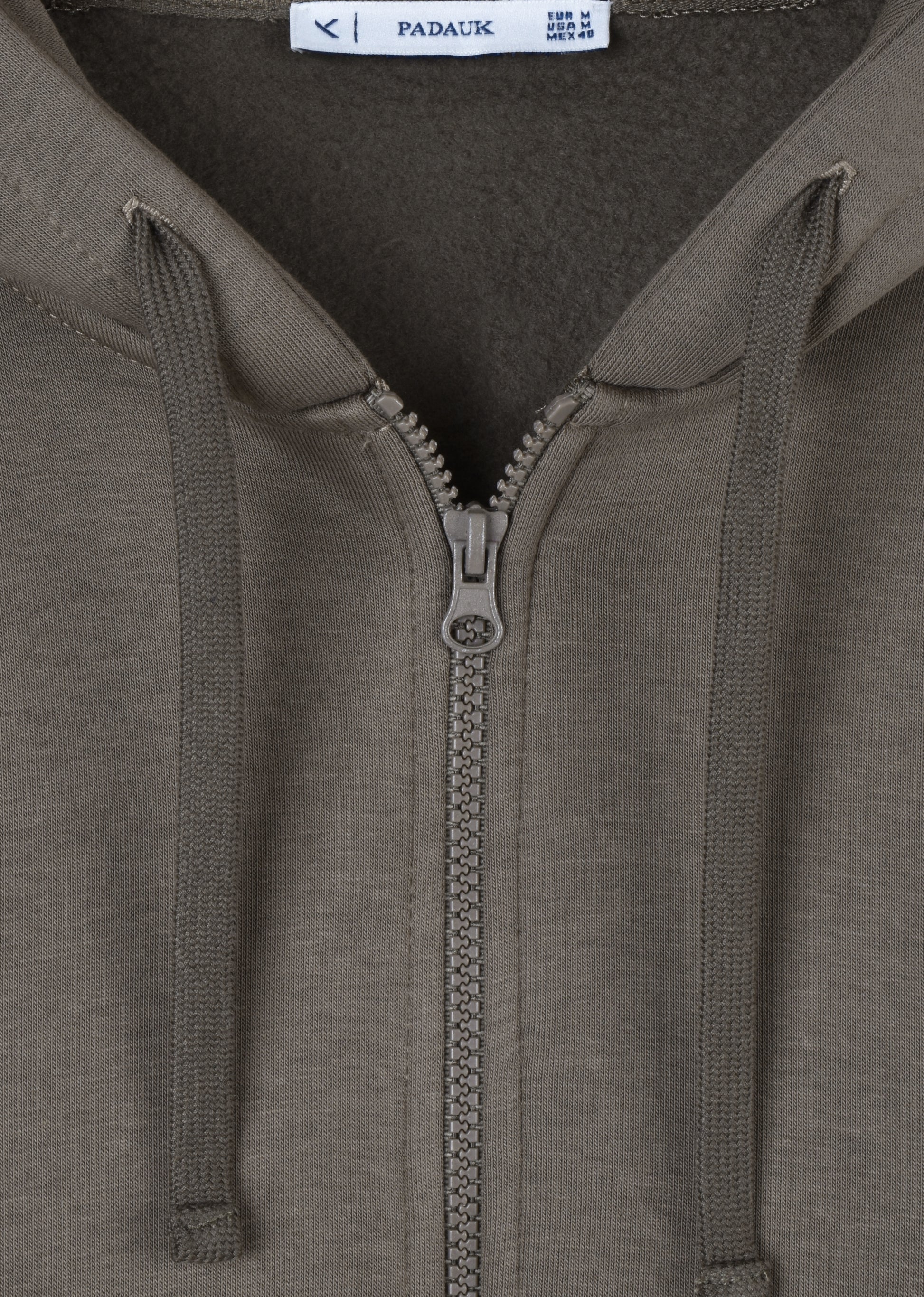 BASIC ZIP-UP HOODIE