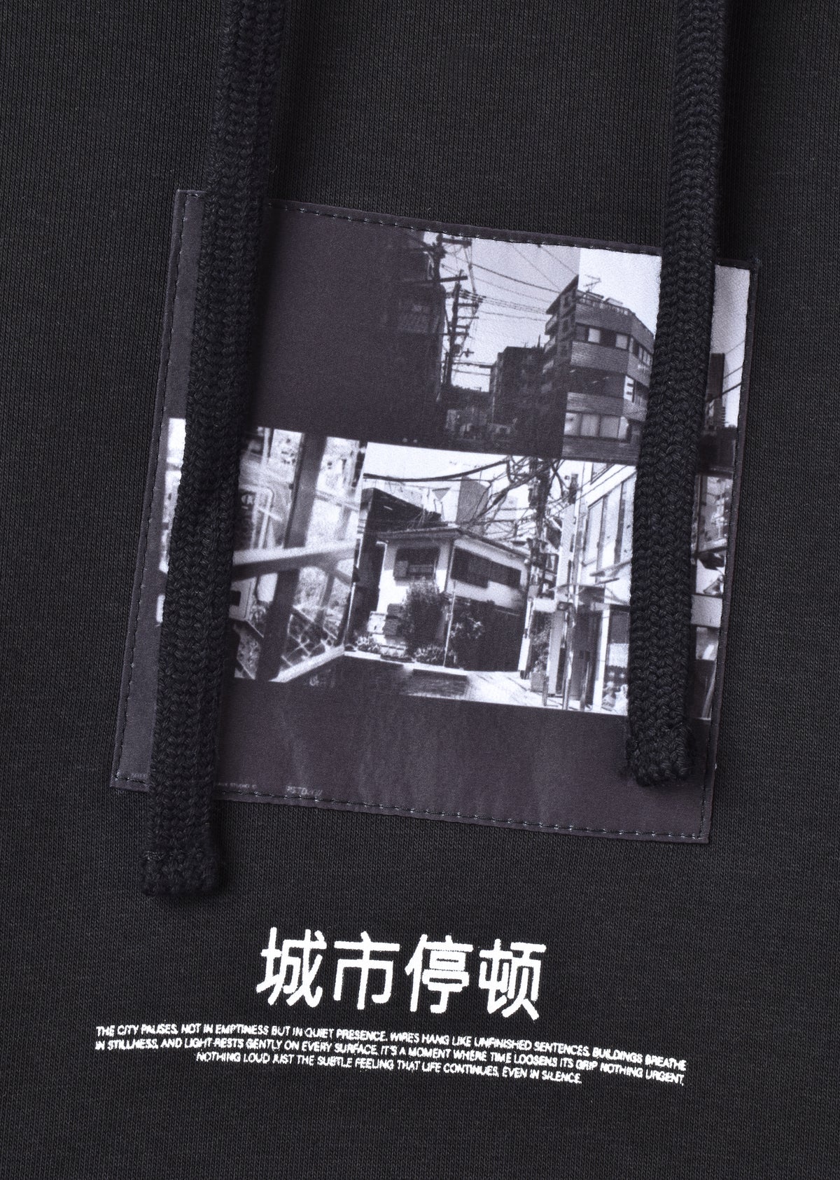 PRINTED PATCH BOXYFIT HOODIE