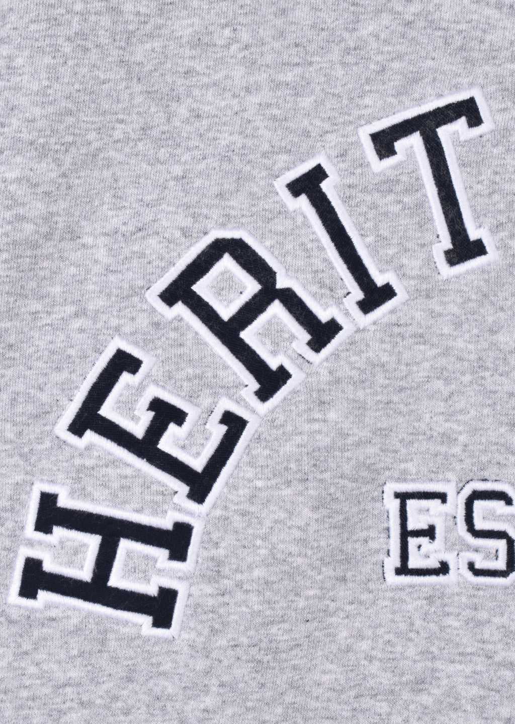 EMBROIDERED OVERSIZE SWEATSHIRT