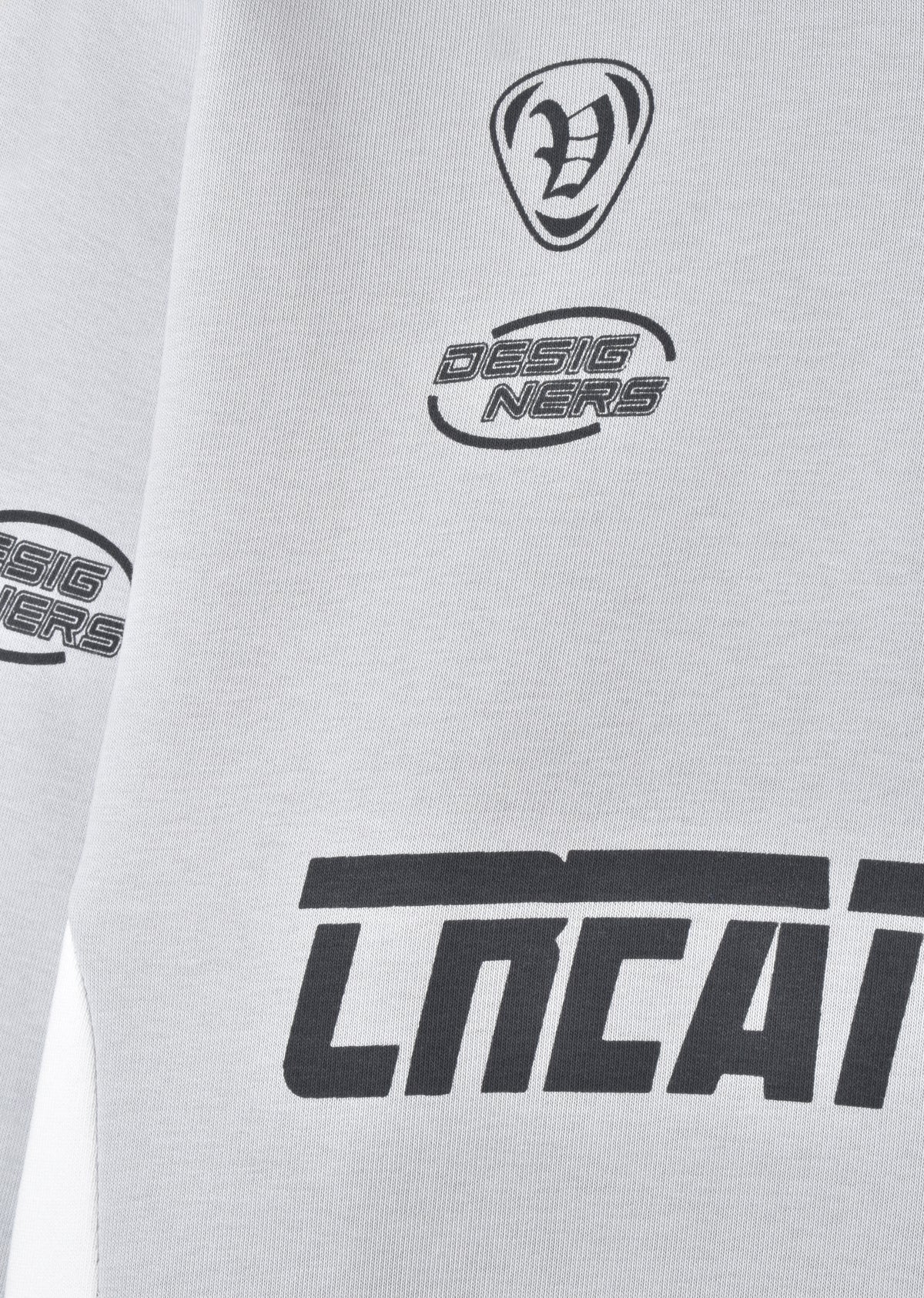 PRINTED QUARTER-ZIP SWEATSHIRT