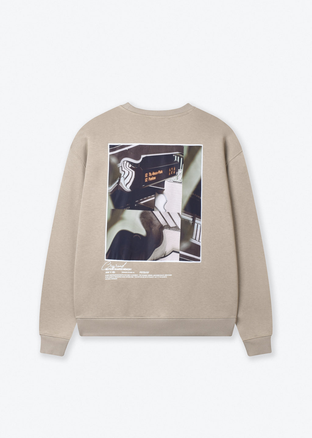 PRINTED PATCH SWEATSHIRT