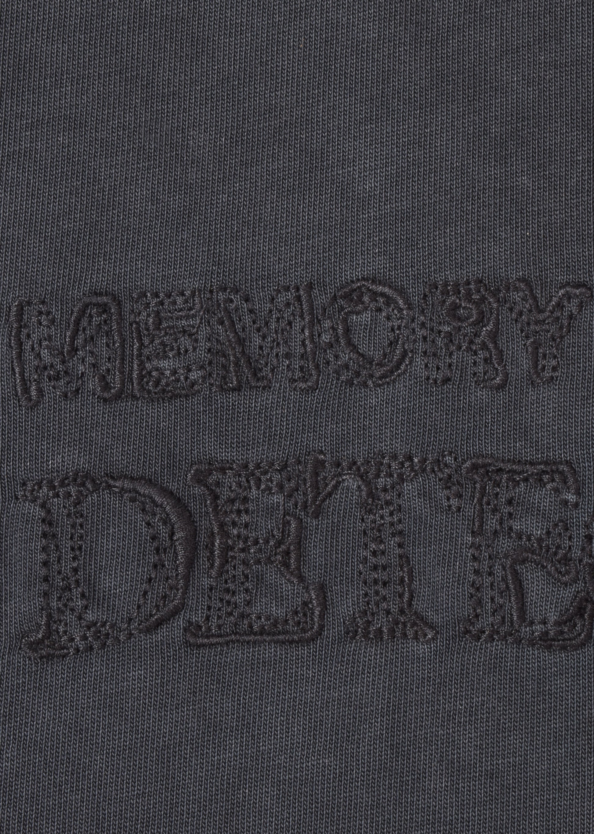 WASHED BOXY-FIT T-SHIRT