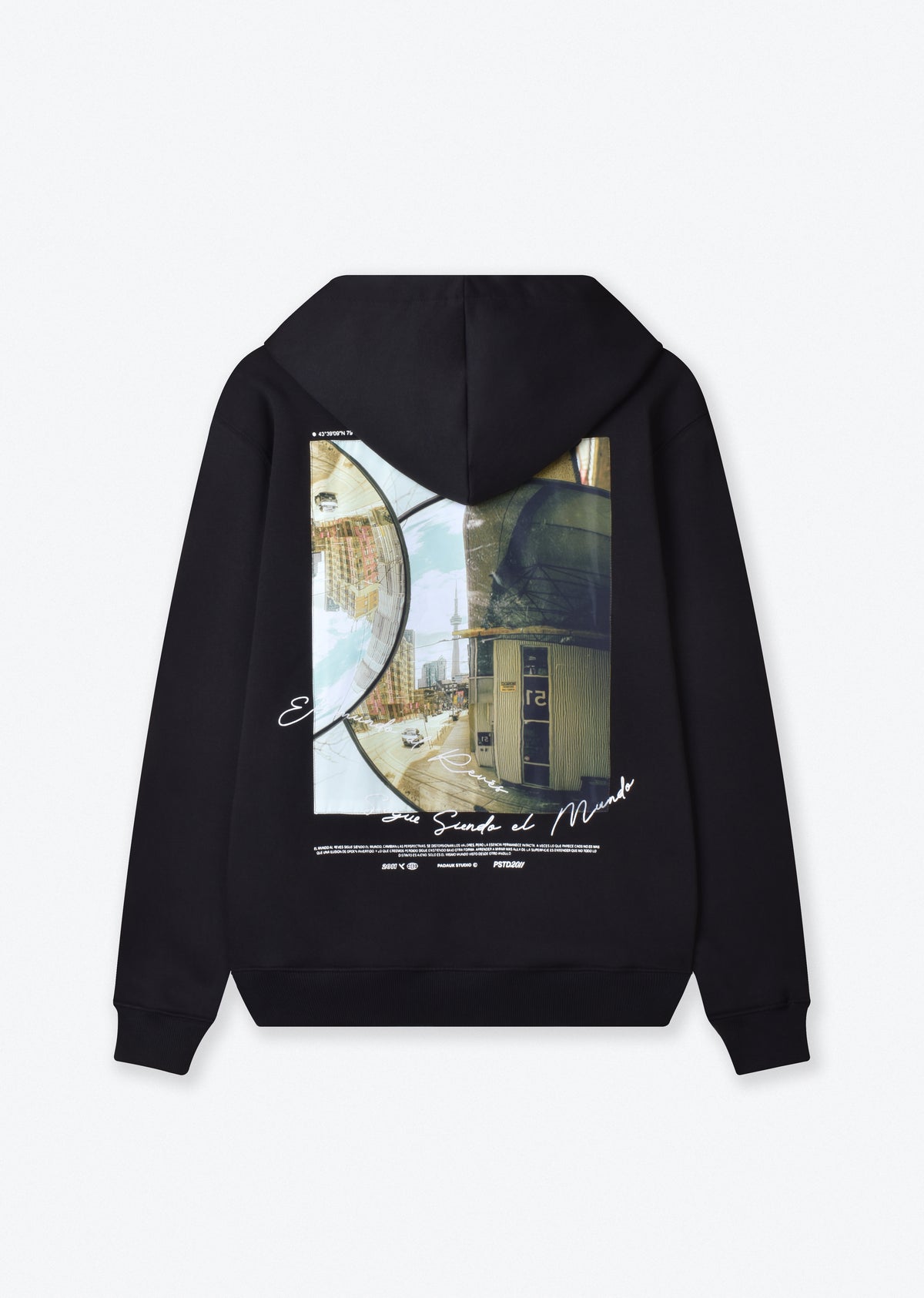 PRINTED PATCH OVERSIZE HOODIE