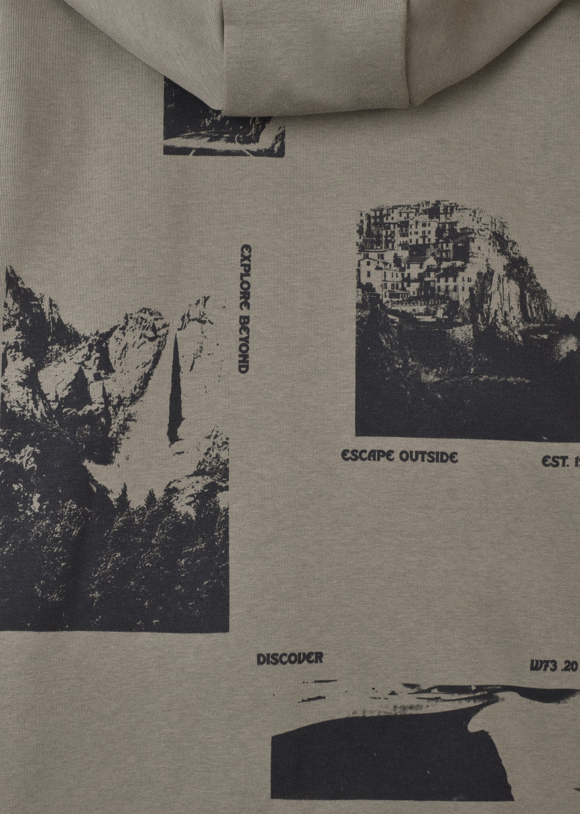 OVERSIZE PRINTED HOODIE