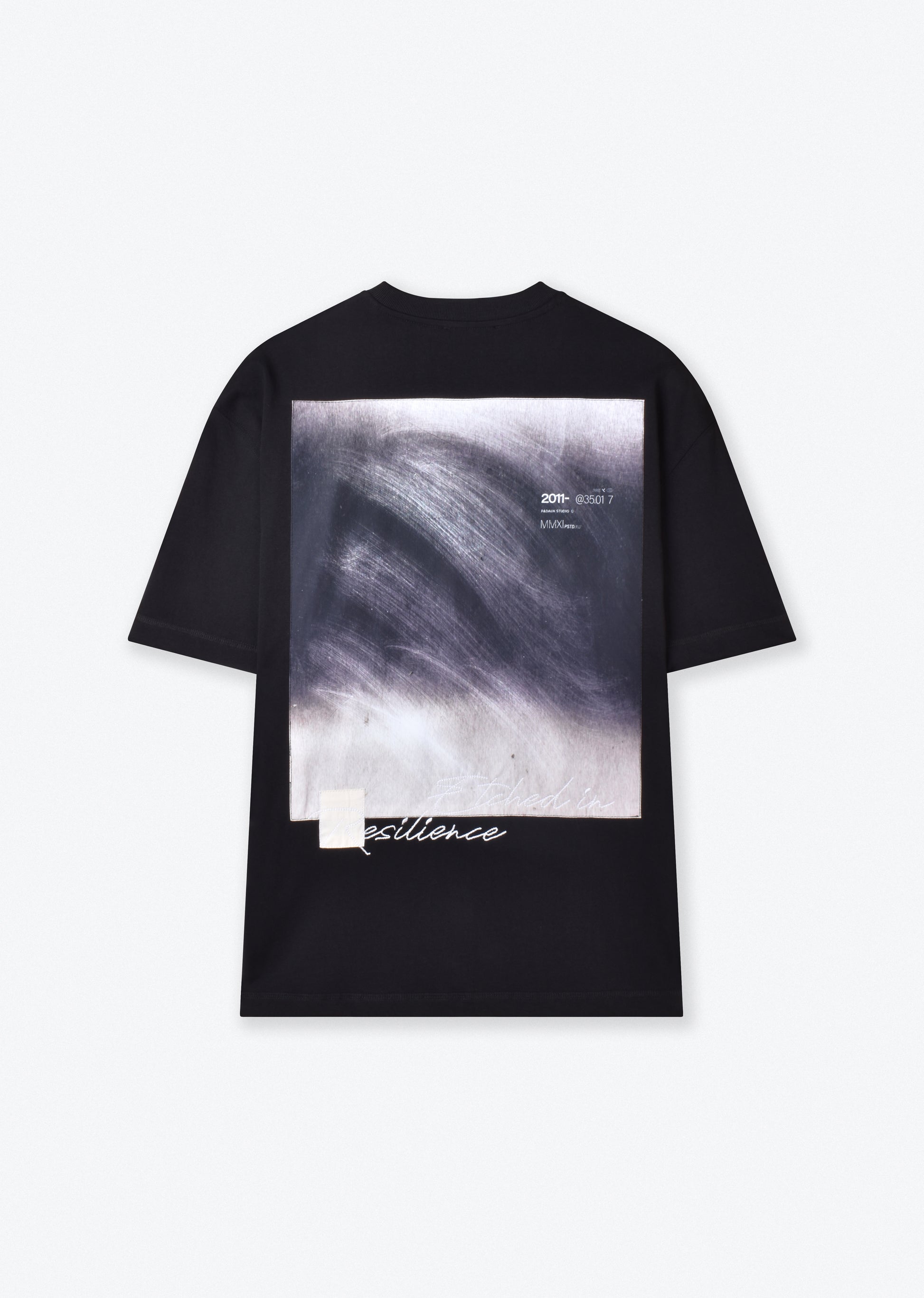 PRINTED PATCH  T-SHIRT