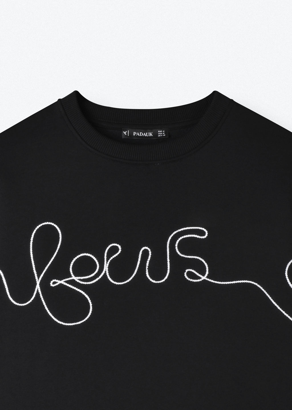 EMBROIDERED OVERSIZE SWEATSHIRT