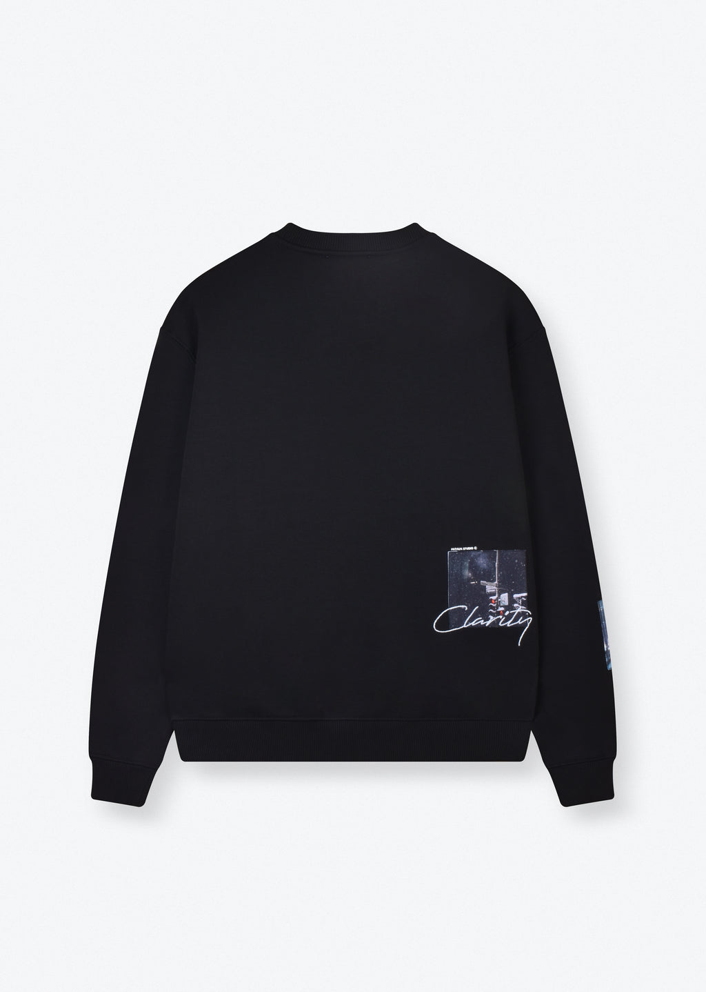 PRINTED PATCH SWEATSHIRT