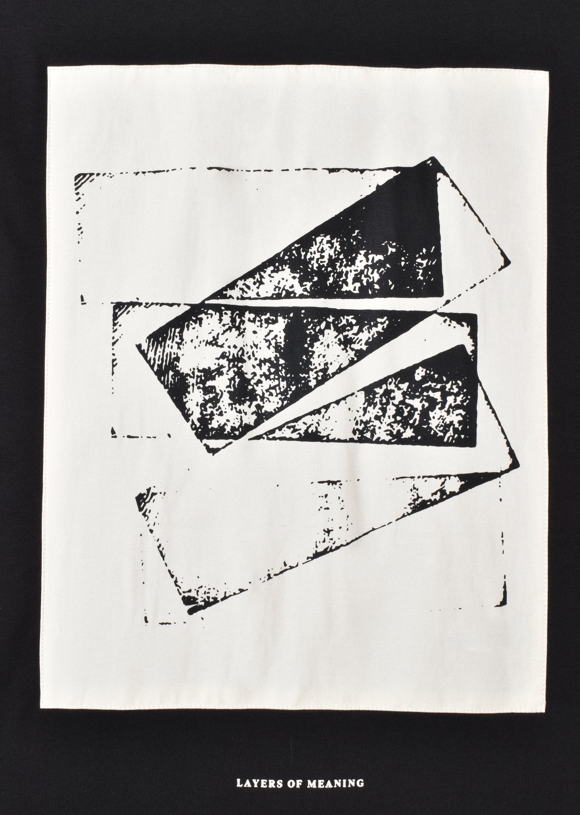 PRINTED PATCH  T-SHIRT