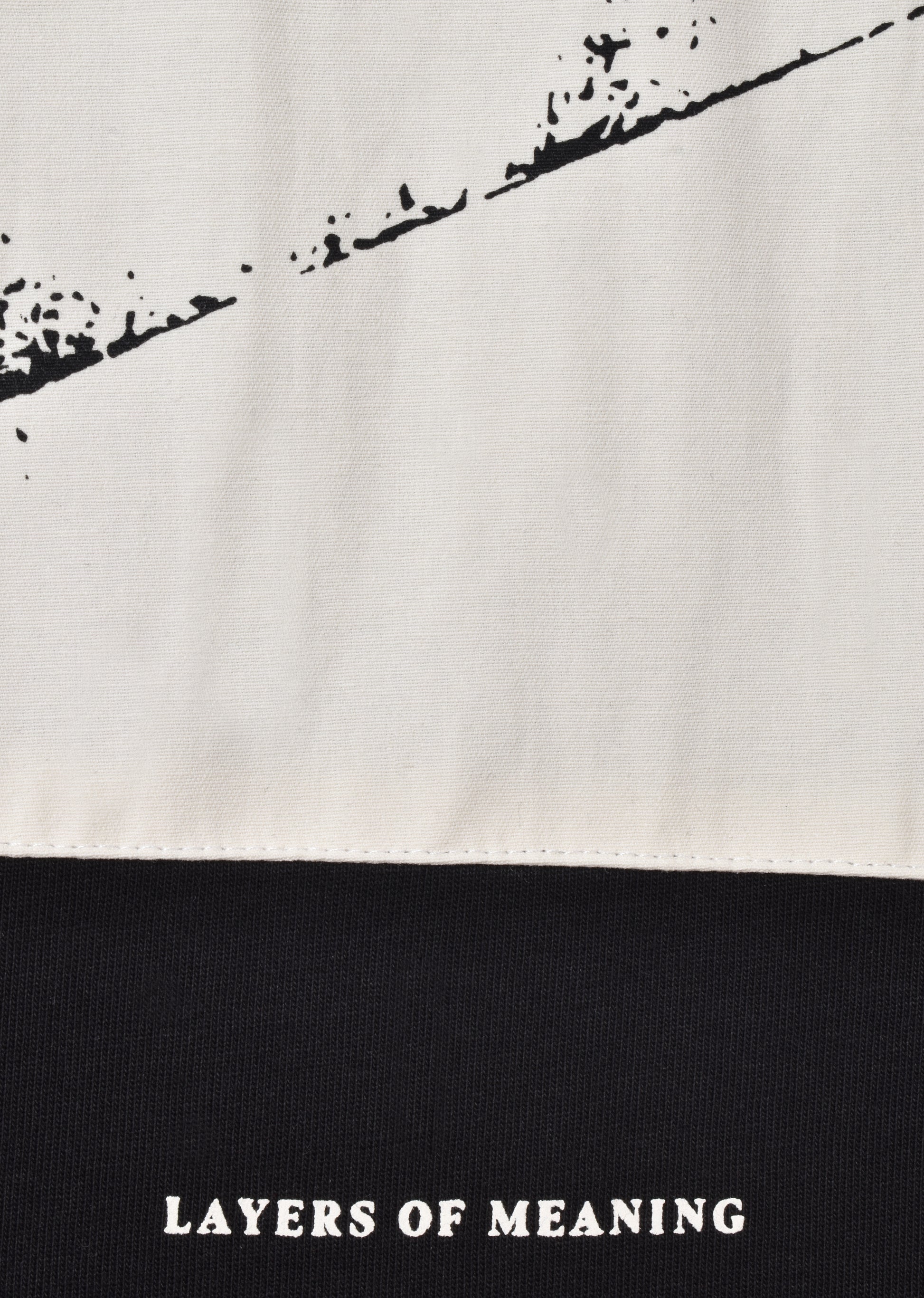 PRINTED PATCH  T-SHIRT