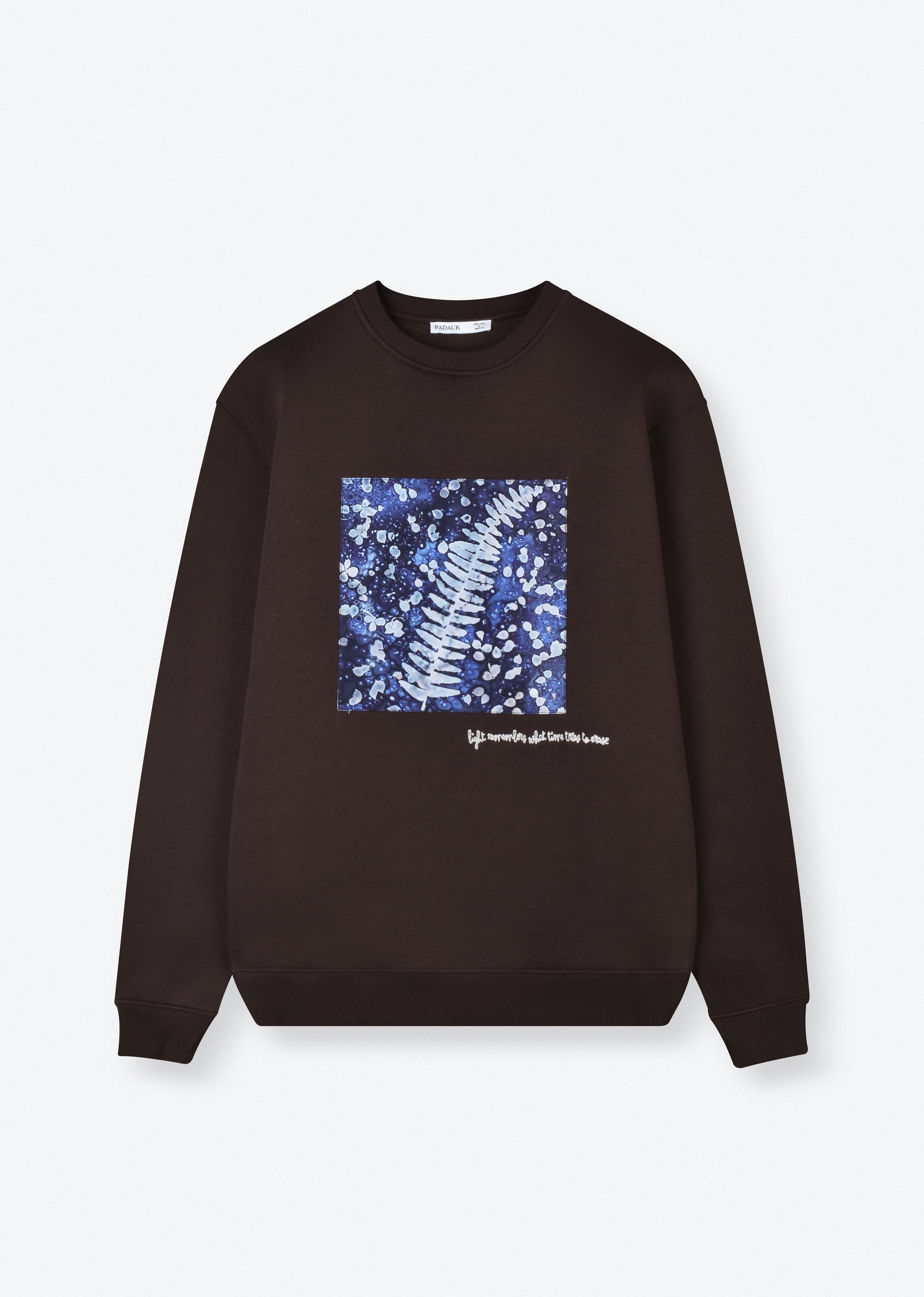 PRINTED PATCH SWEATSHIRT