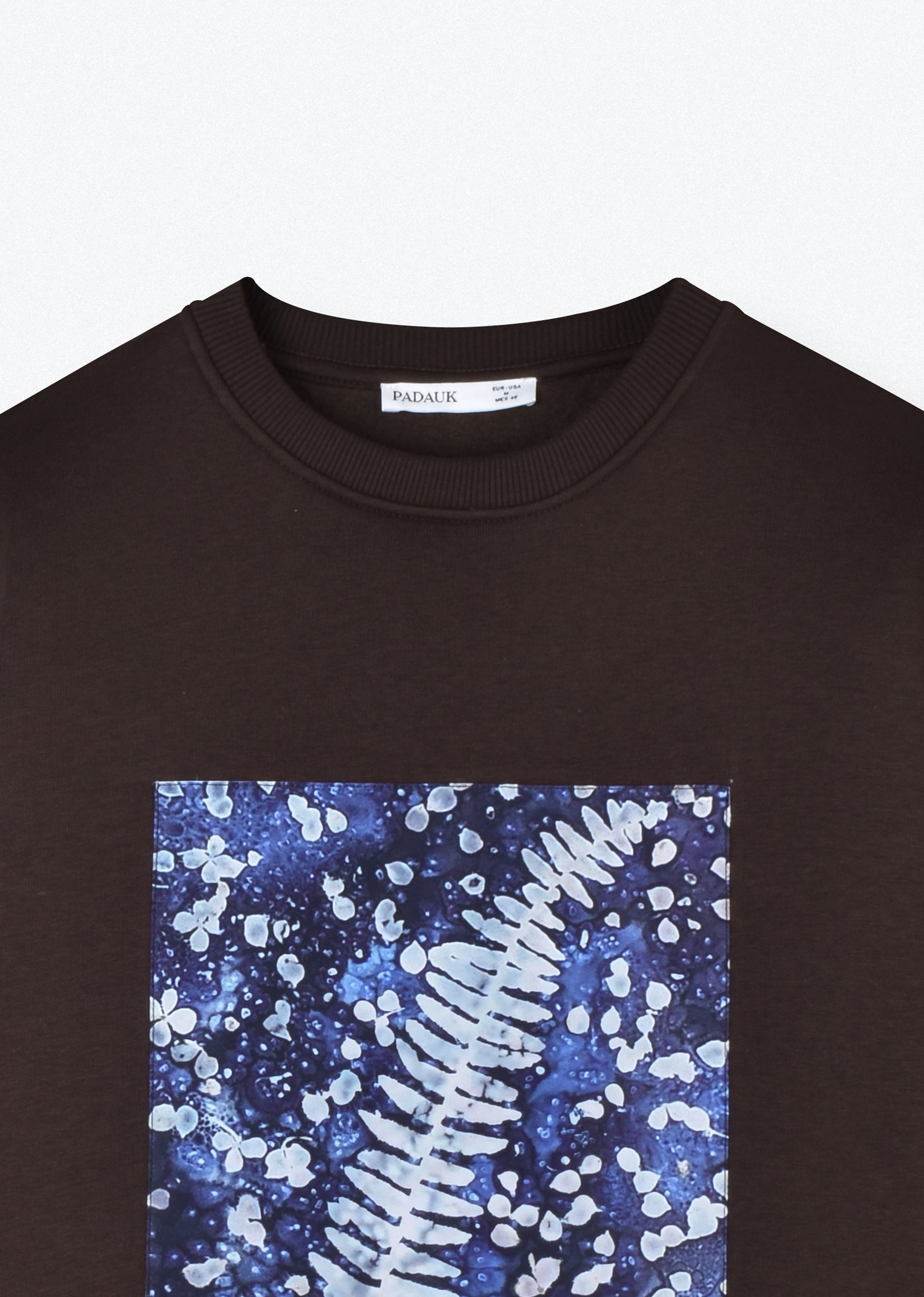 PRINTED PATCH SWEATSHIRT