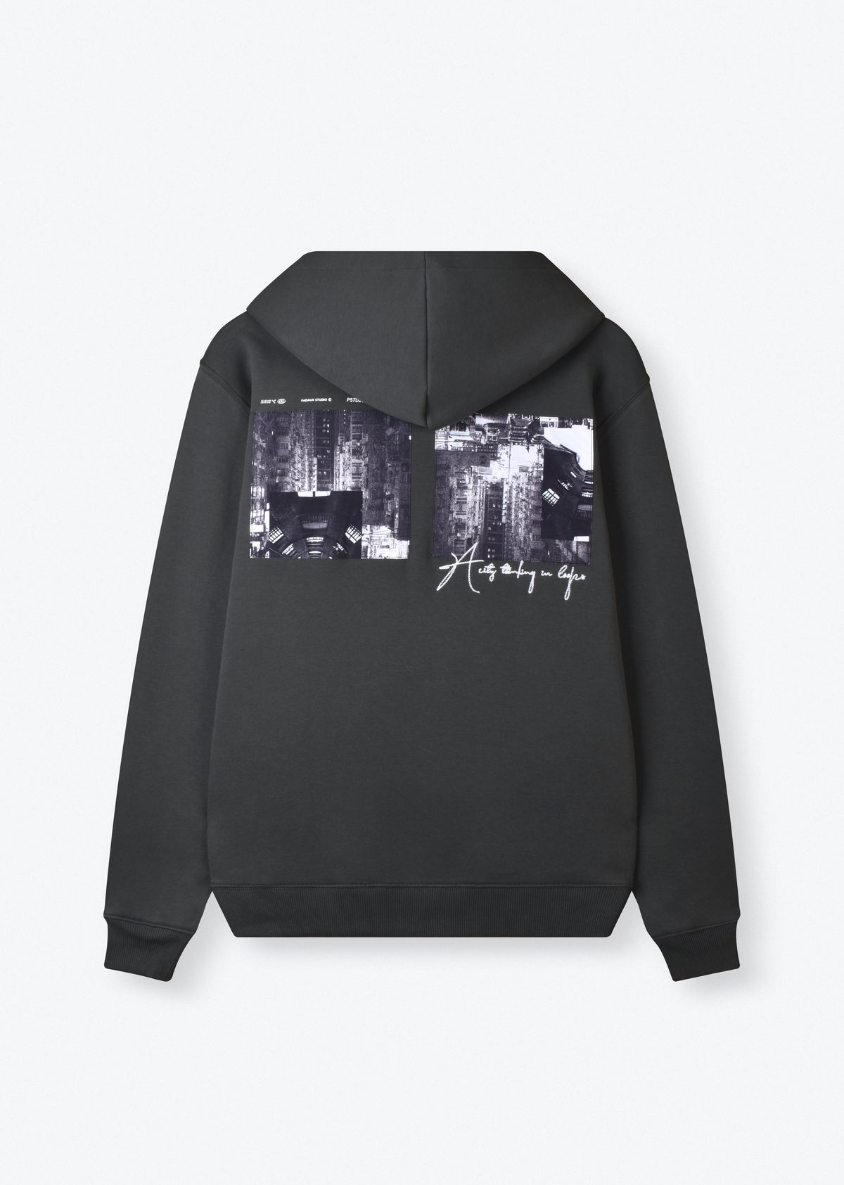 PRINTED PATCH OVERSIZE HOODIE