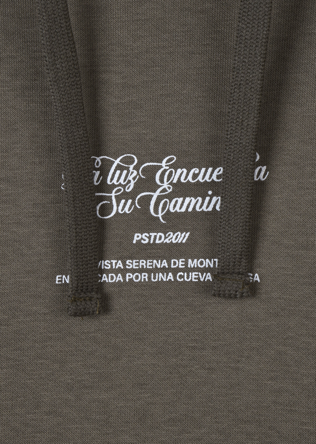 PRINTED PATCH HOODIE