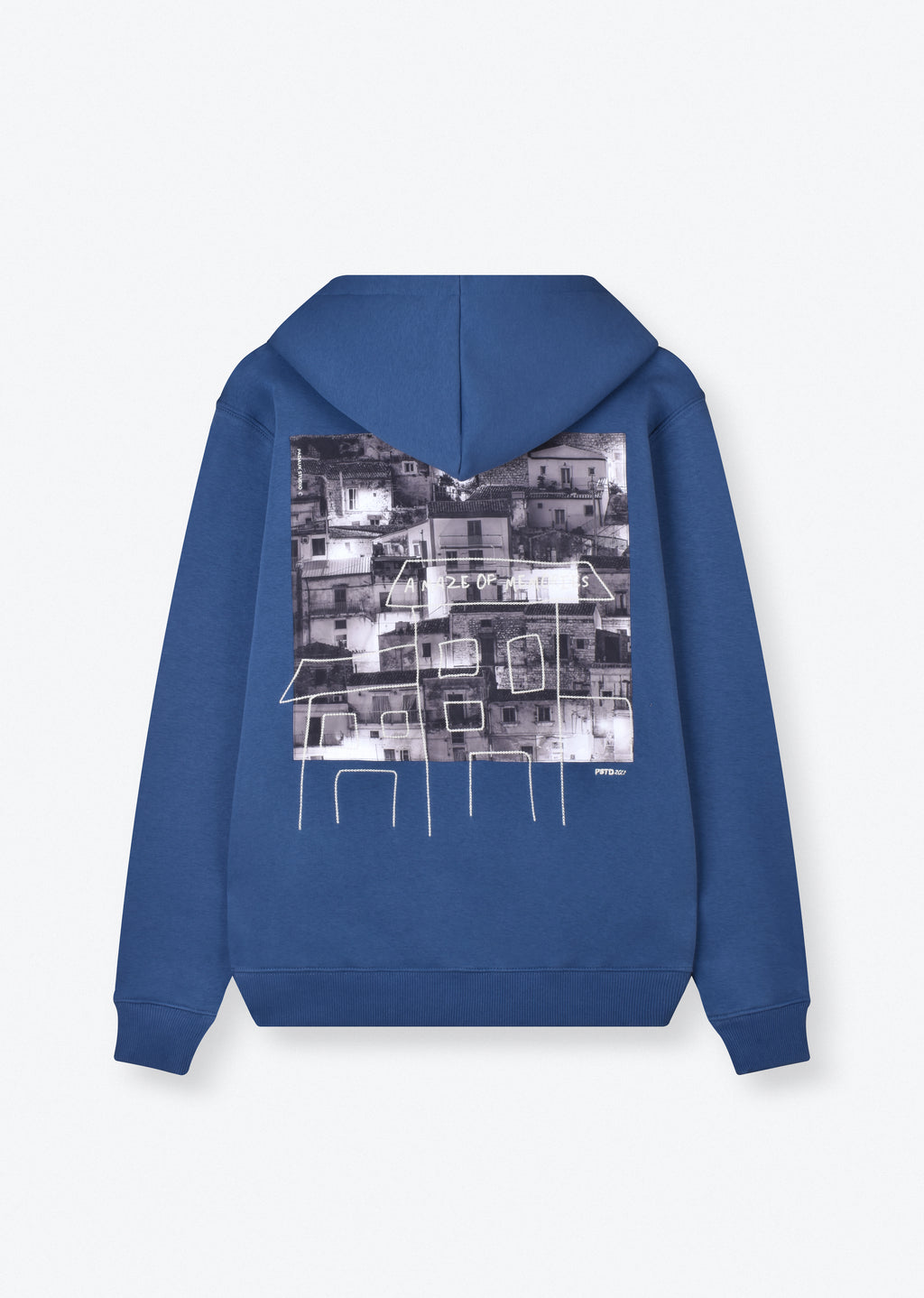 PRINTED PATCH HOODIE