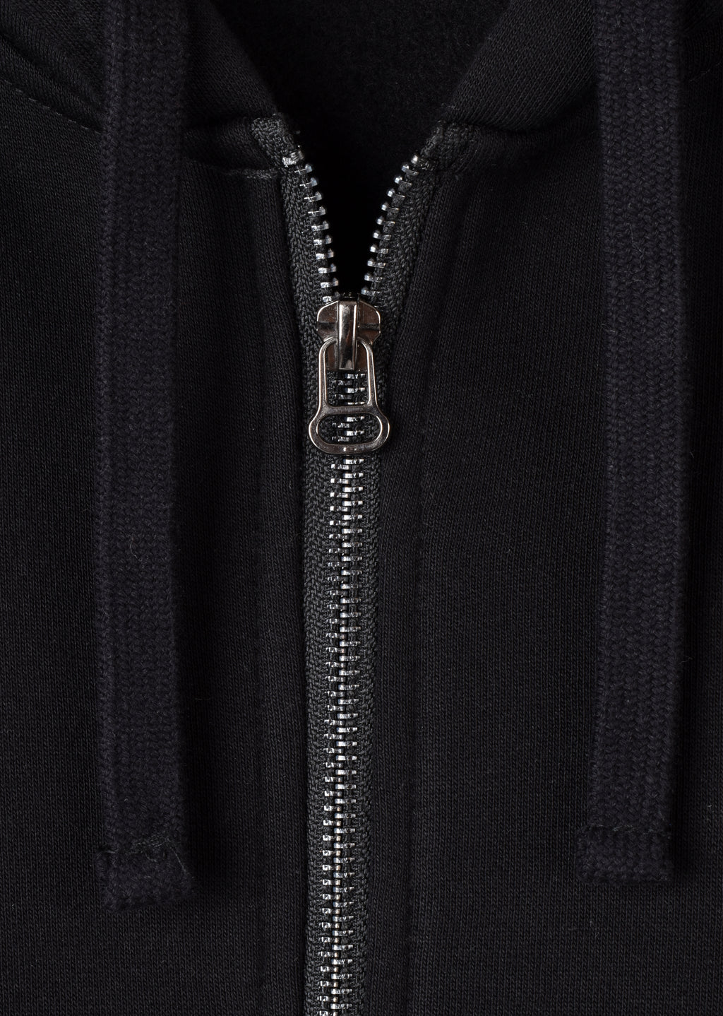 ZIP-UP HOODIE