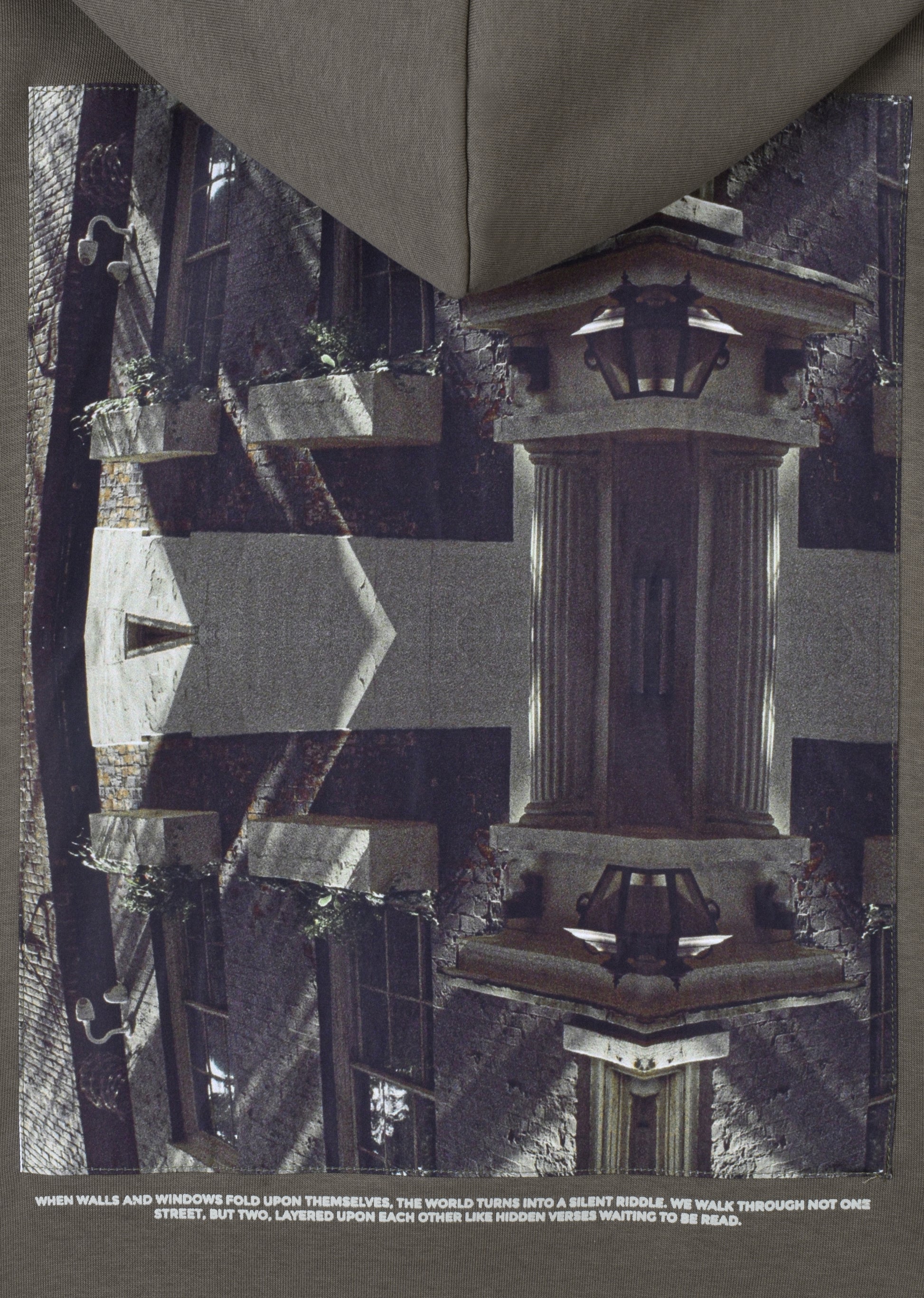 PRINTED PATCH HOODIE