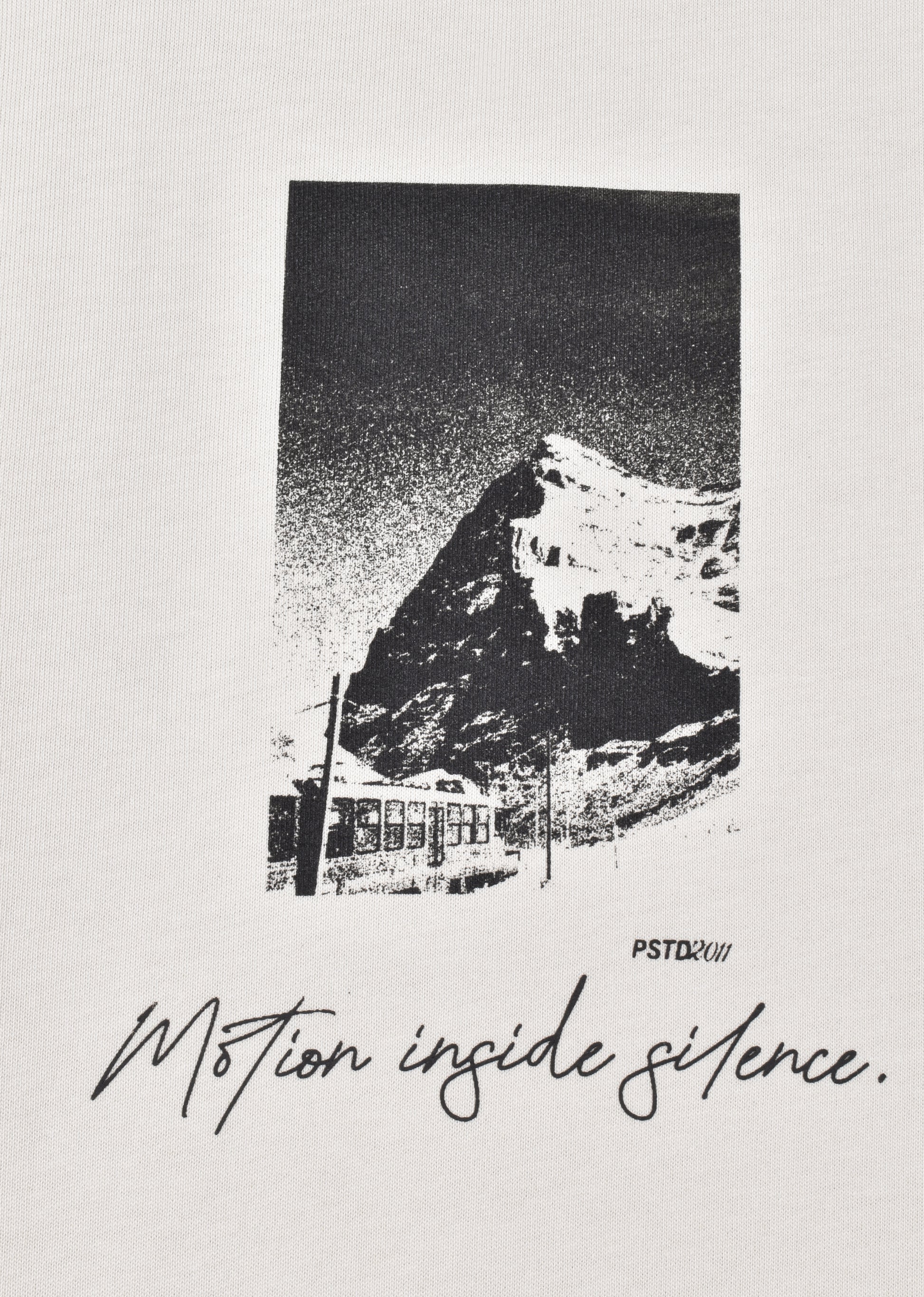 PRINTED PATCH BOXY-FIT T-SHIRT