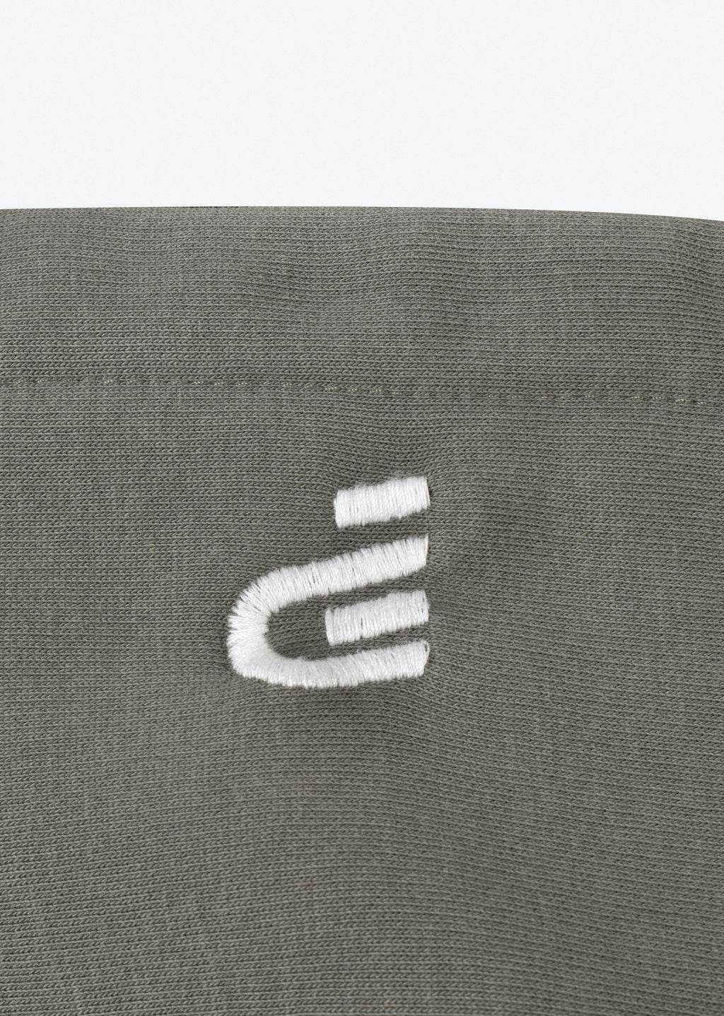 WASHED EMBROIDERED HOODIE