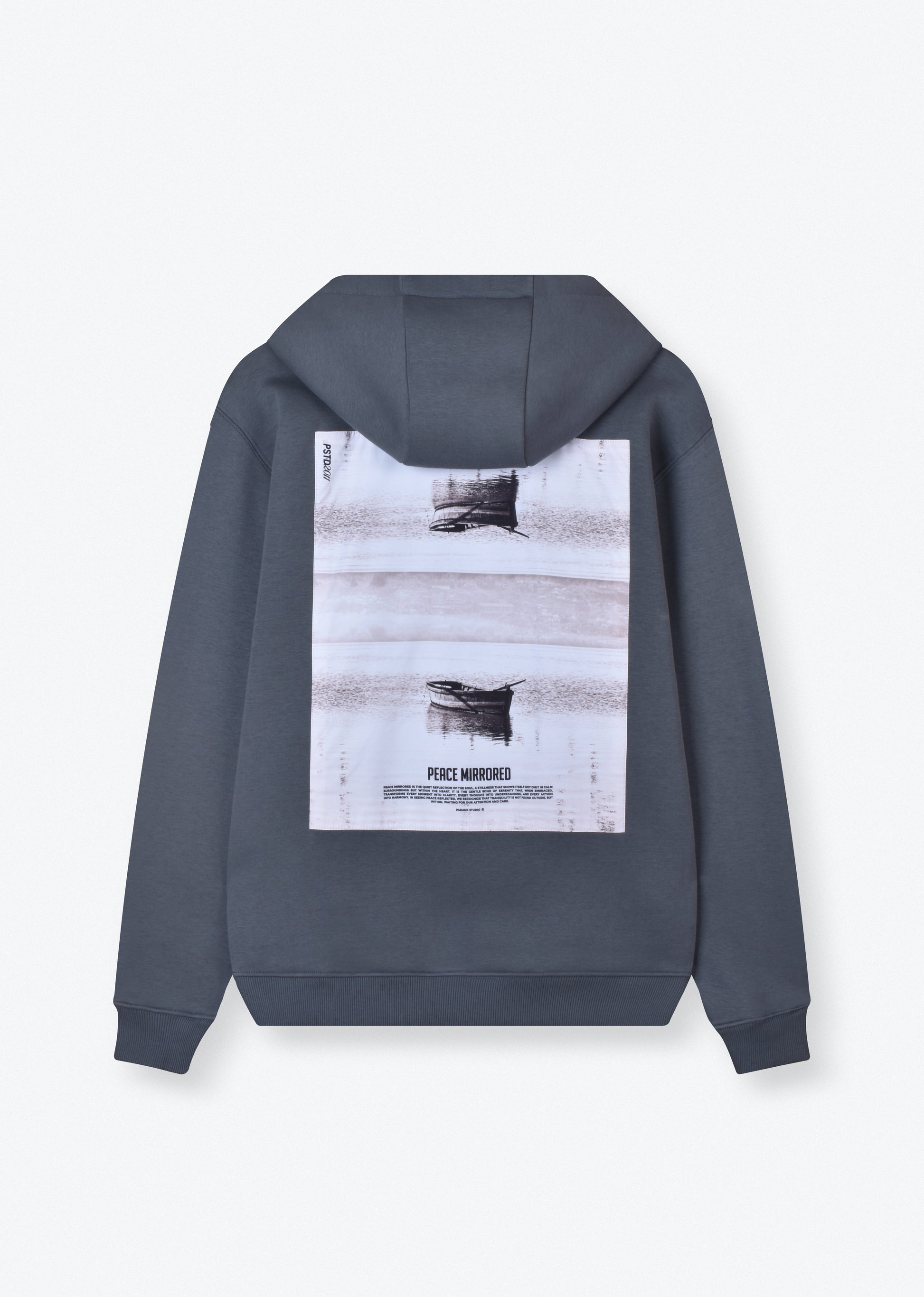 PRINTED PATCH HOODIE