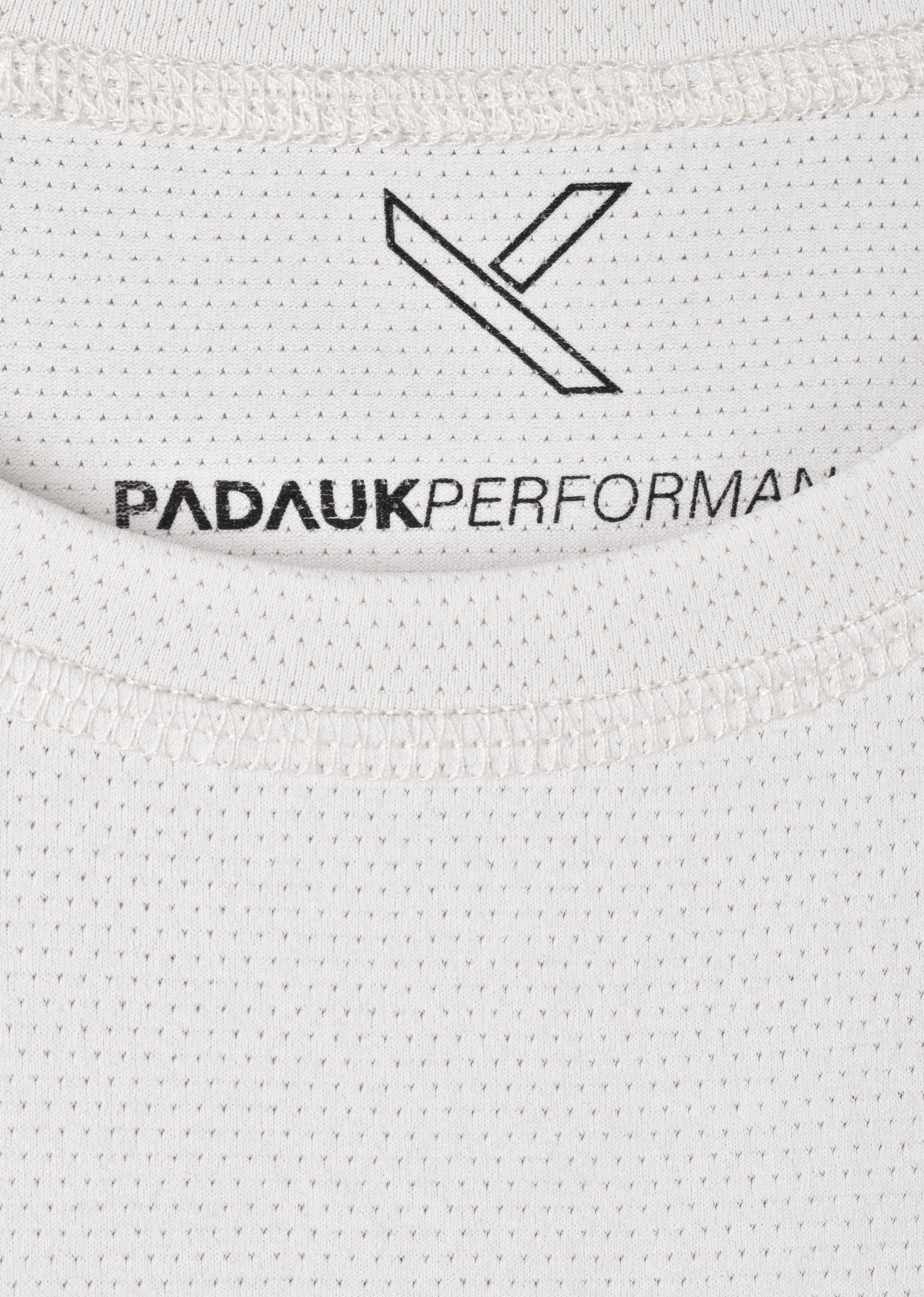 TEXTURED TECHNICAL T-SHIRT