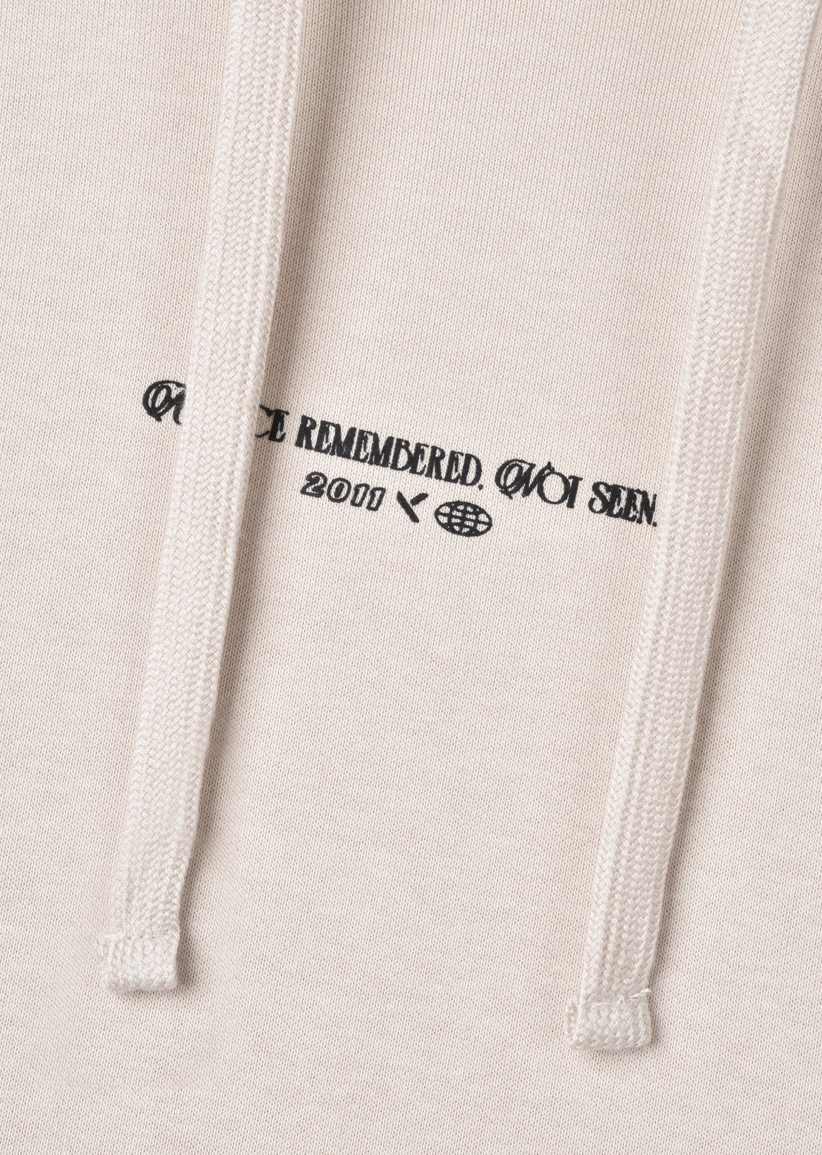 PRINTED PATCH BOXYFIT HOODIE