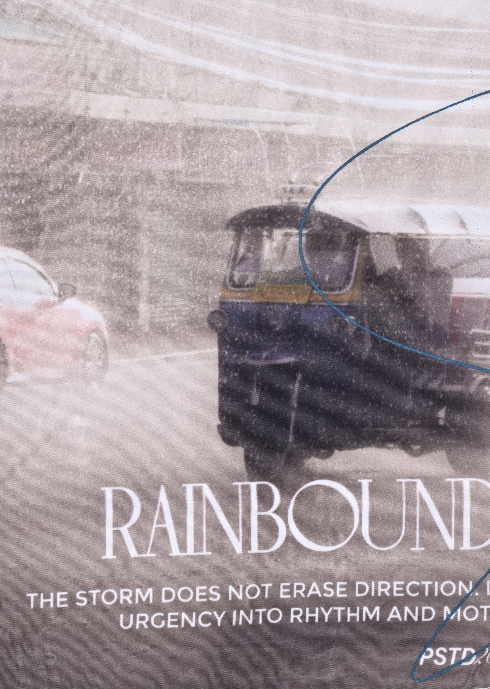 PRINTED PATCH OVERSIZE HOODIE