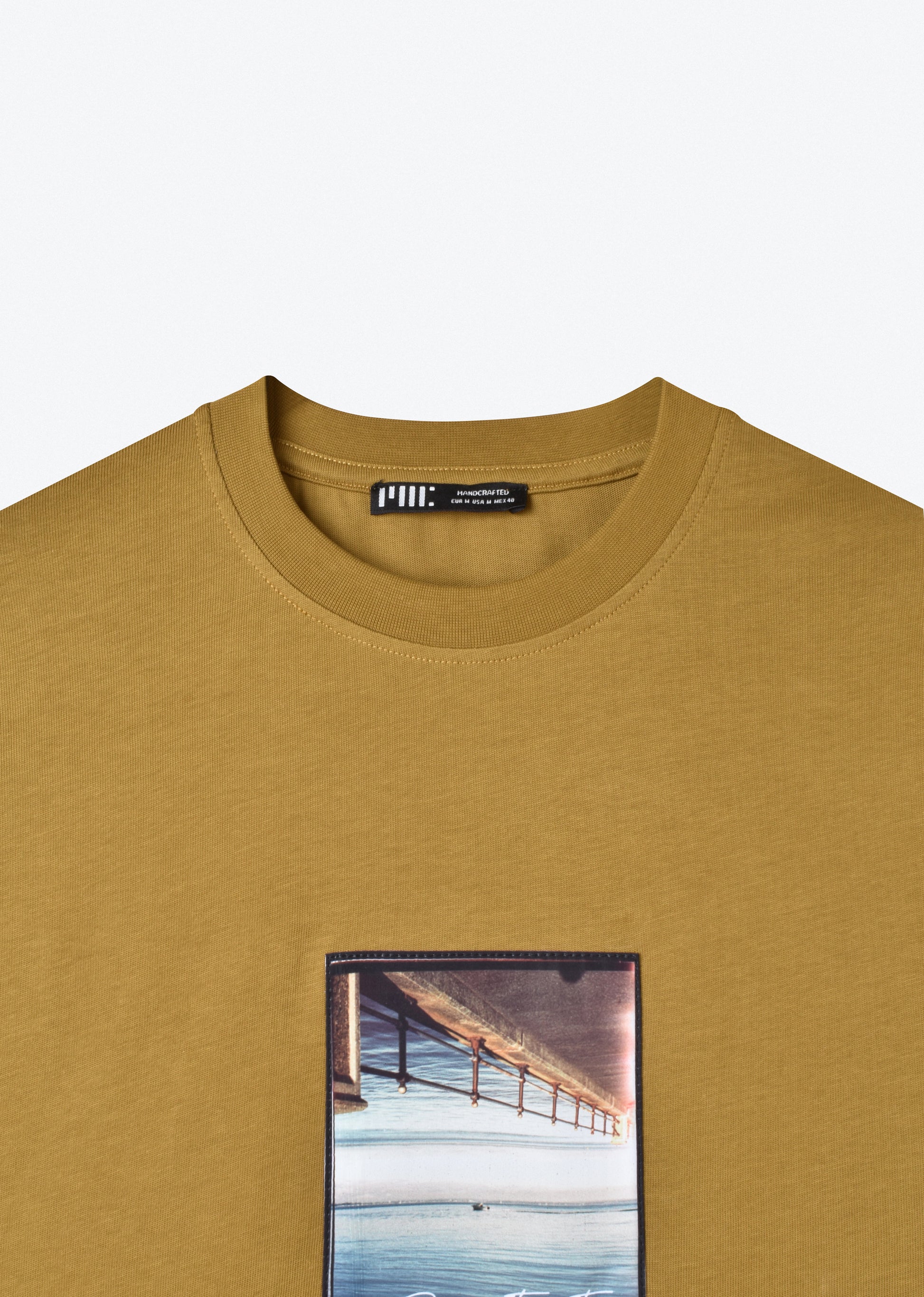 PRINTED PATCH  T-SHIRT