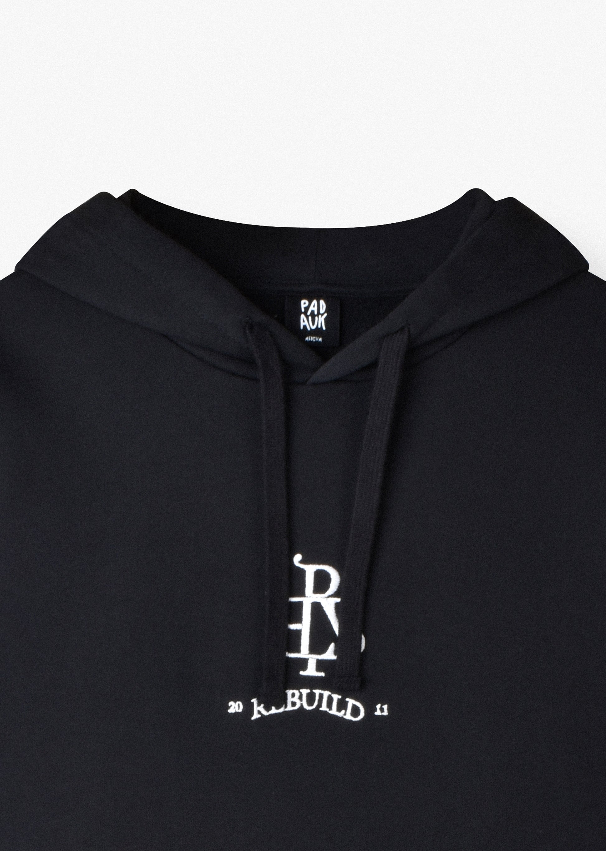 EMBROIDERED HOODIE
