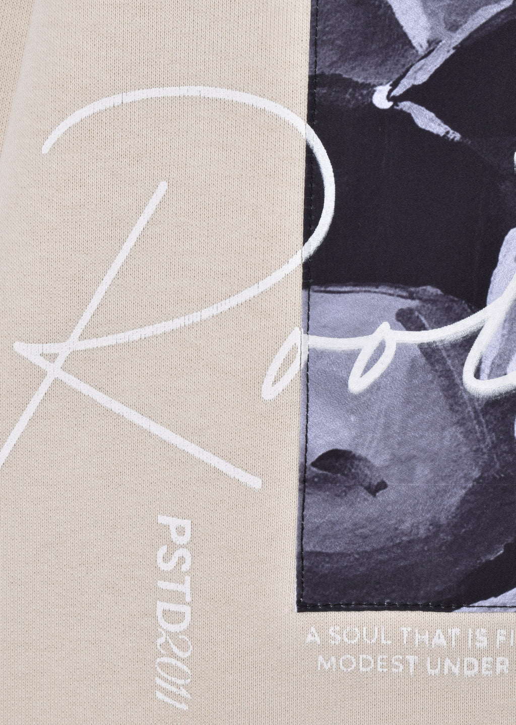 PRINTED PATCH HOODIE