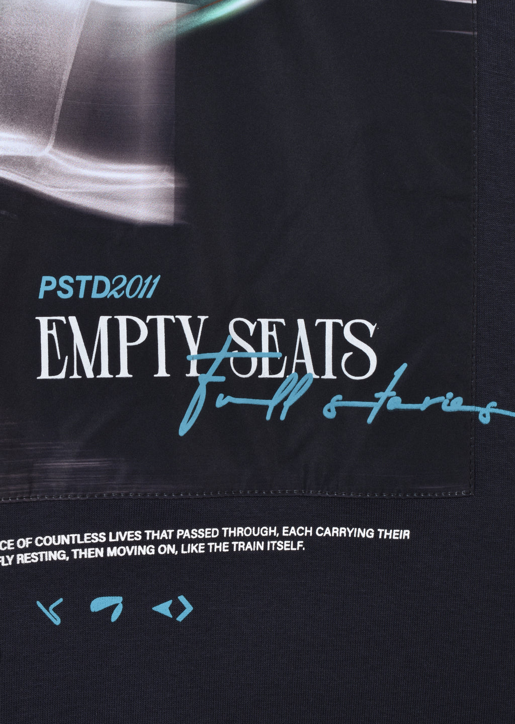 PRINTED PATCH HOODIE