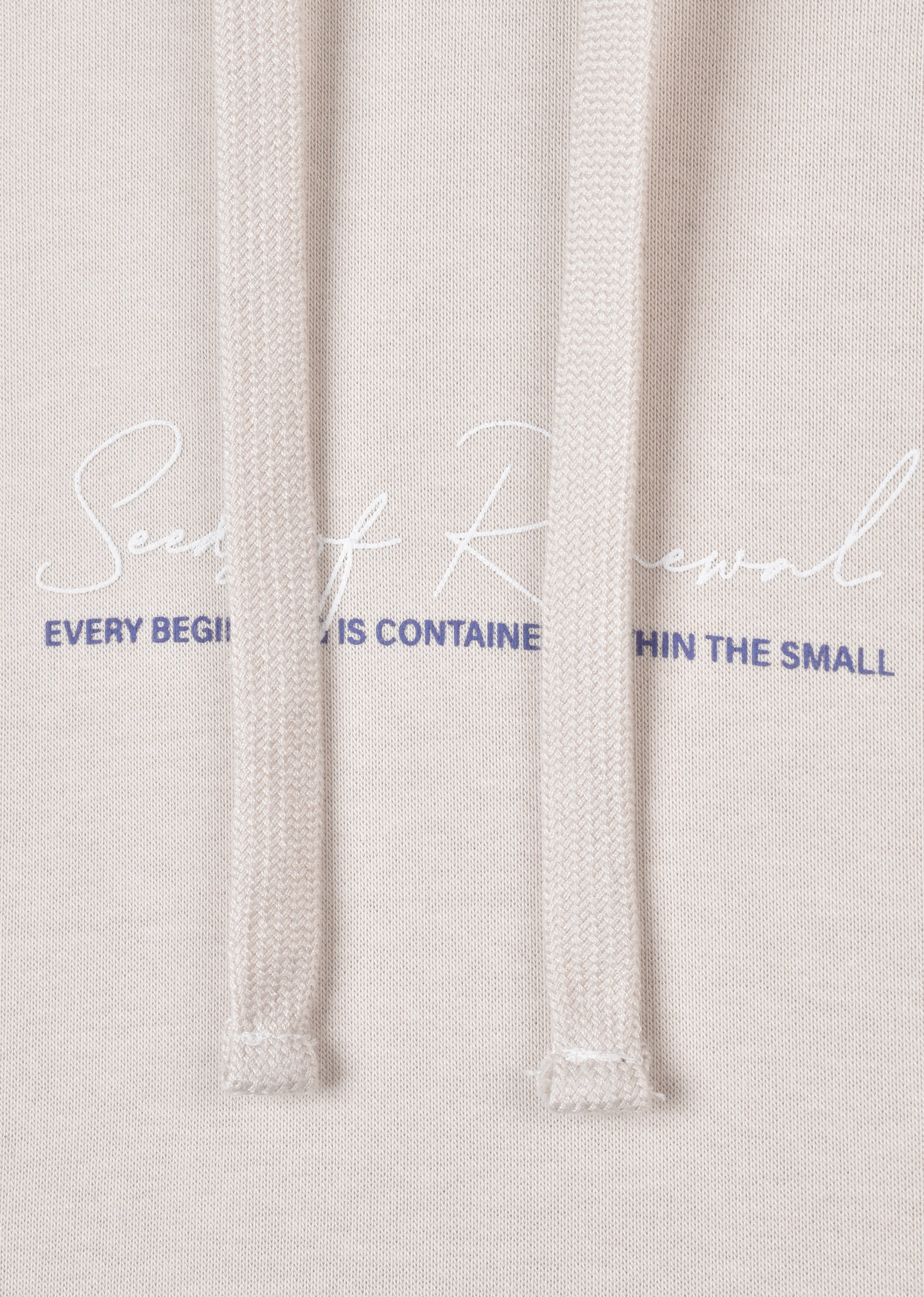 PRINTED PATCH HOODIE