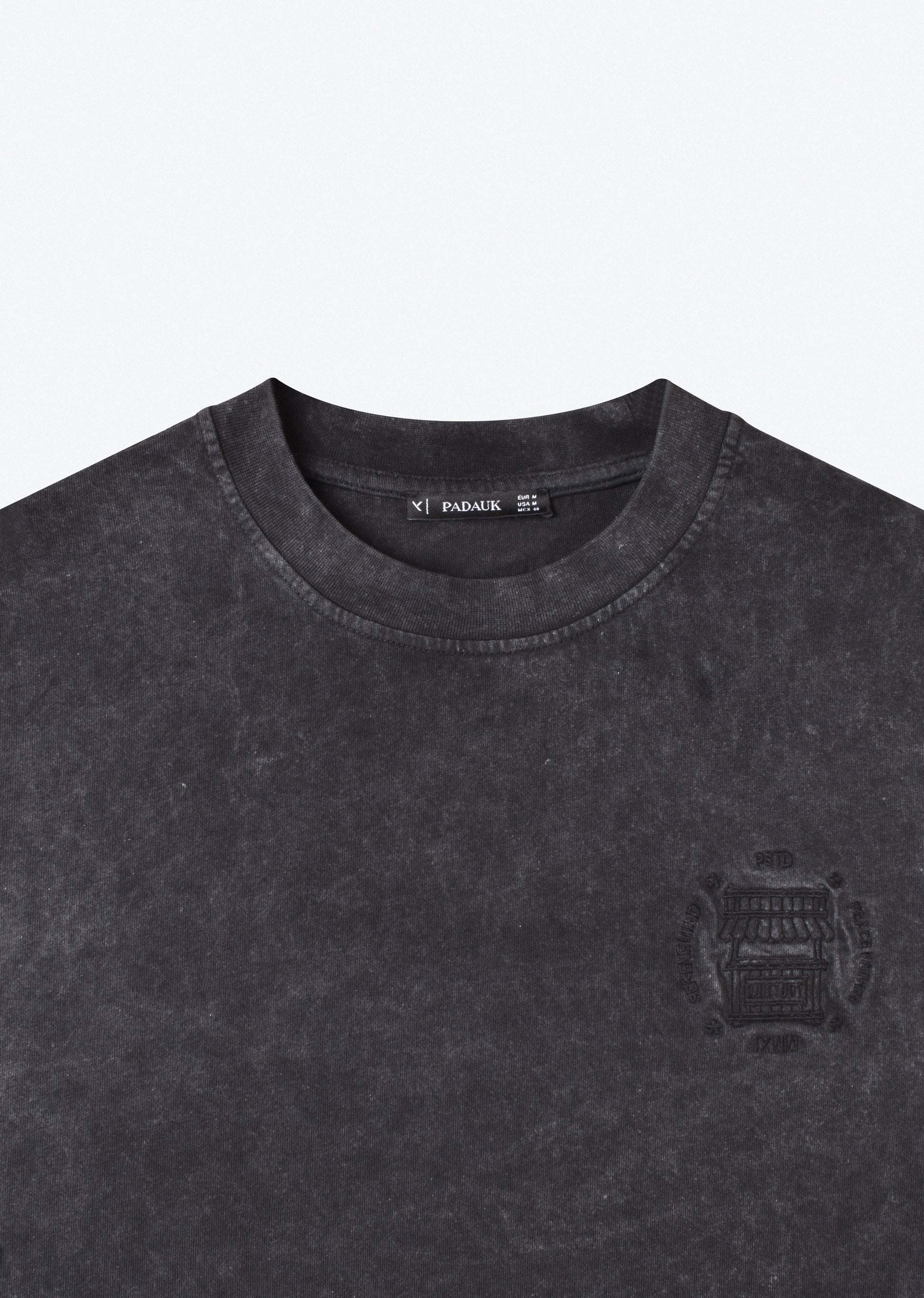 WASHED BOXY-FIT T-SHIRT
