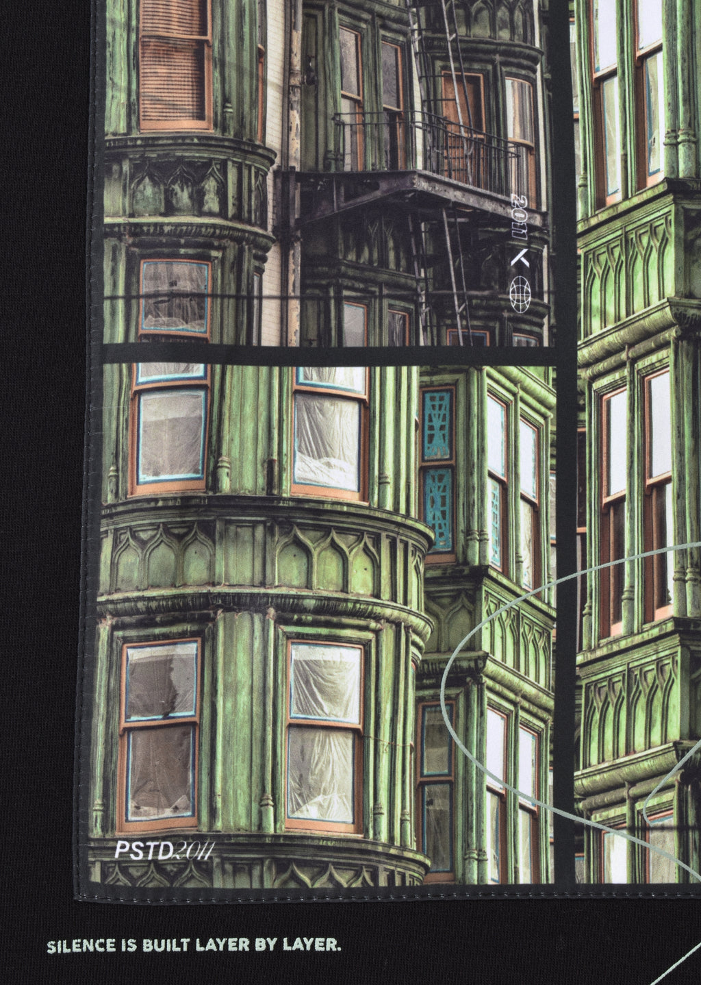 PRINTED PATCH OVERSIZE HOODIE