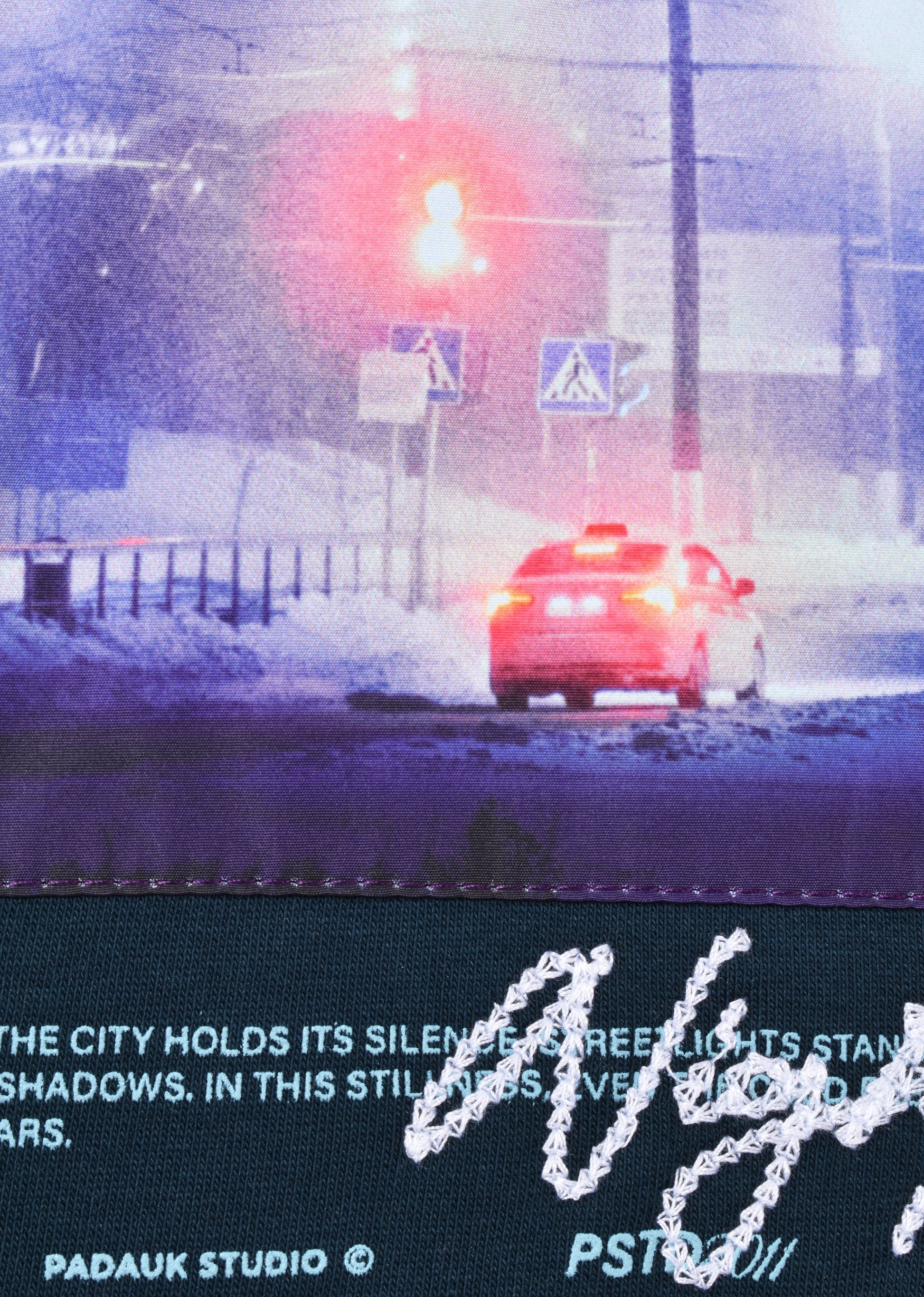 PRINTED PATCH OVERSIZE HOODIE