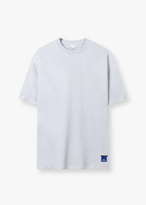 HEAVYWEIGHT LABEL T-SHIRT