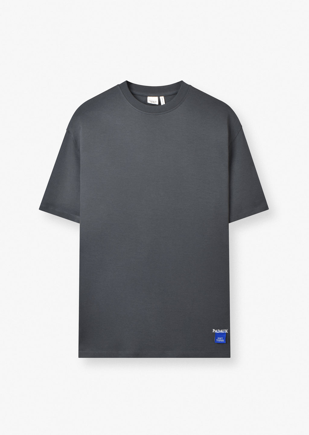 HEAVYWEIGHT LABEL T-SHIRT