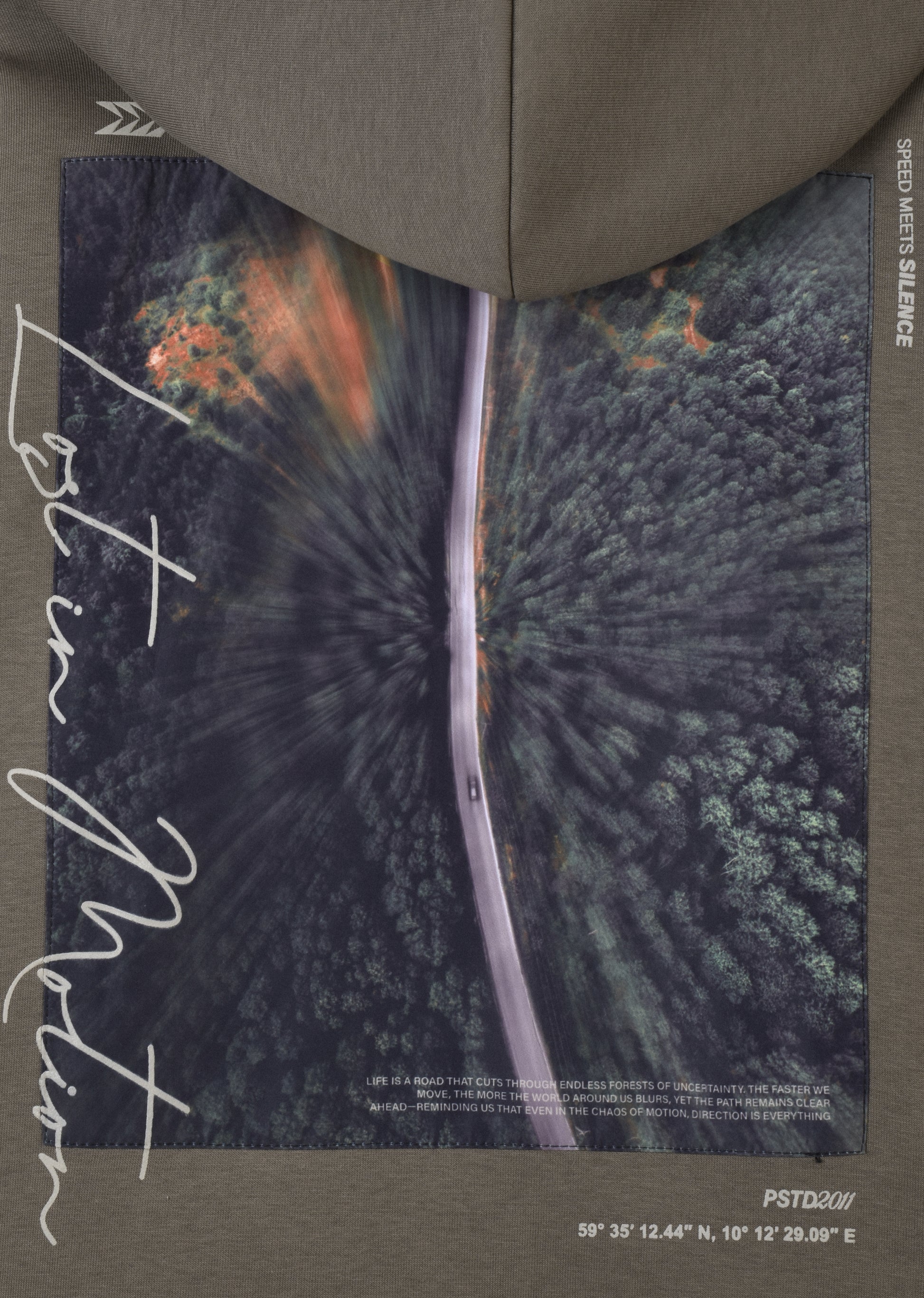 PRINTED PATCH HOODIE