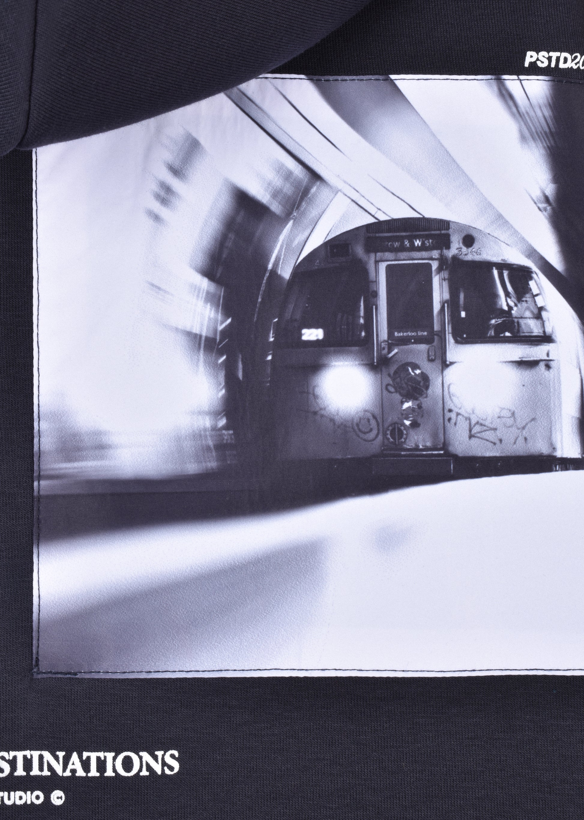 PRINTED PATCH HOODIE