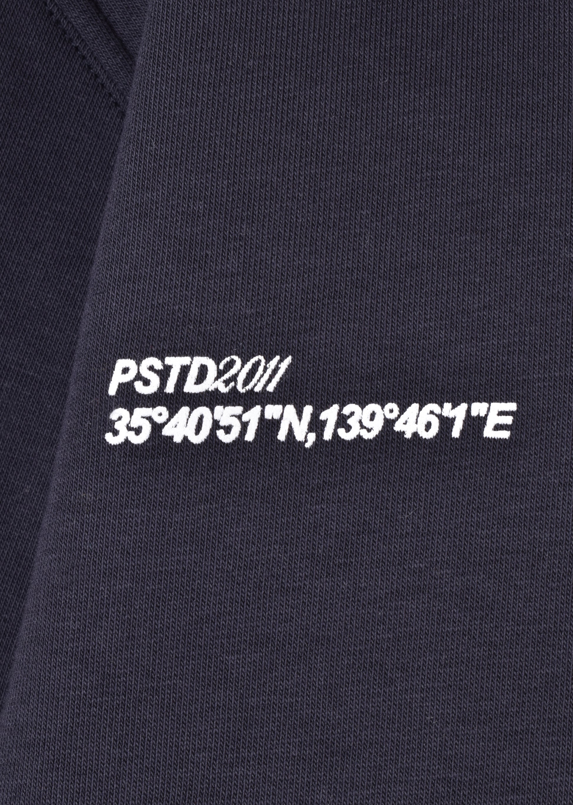 PRINTED PATCH HOODIE