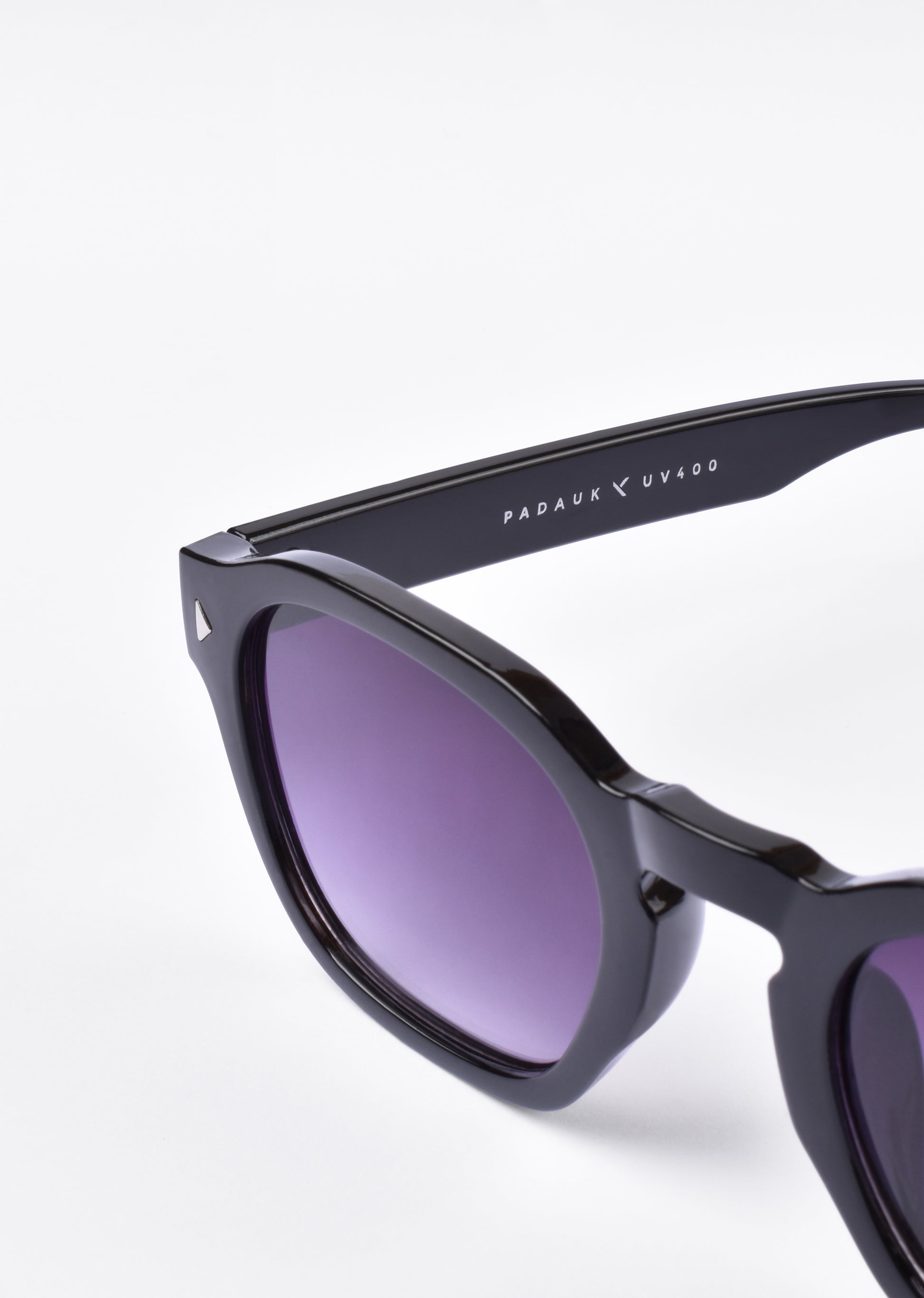RT BLACK SUNGLASSES