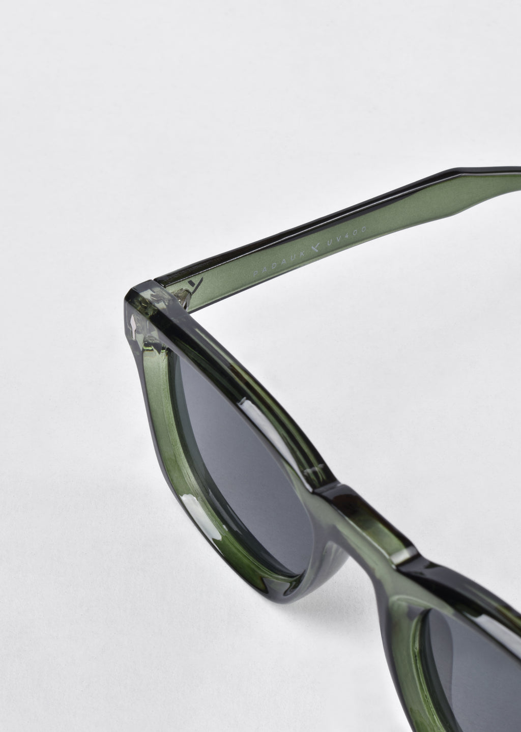 OV KHAKI SUNGLASSES