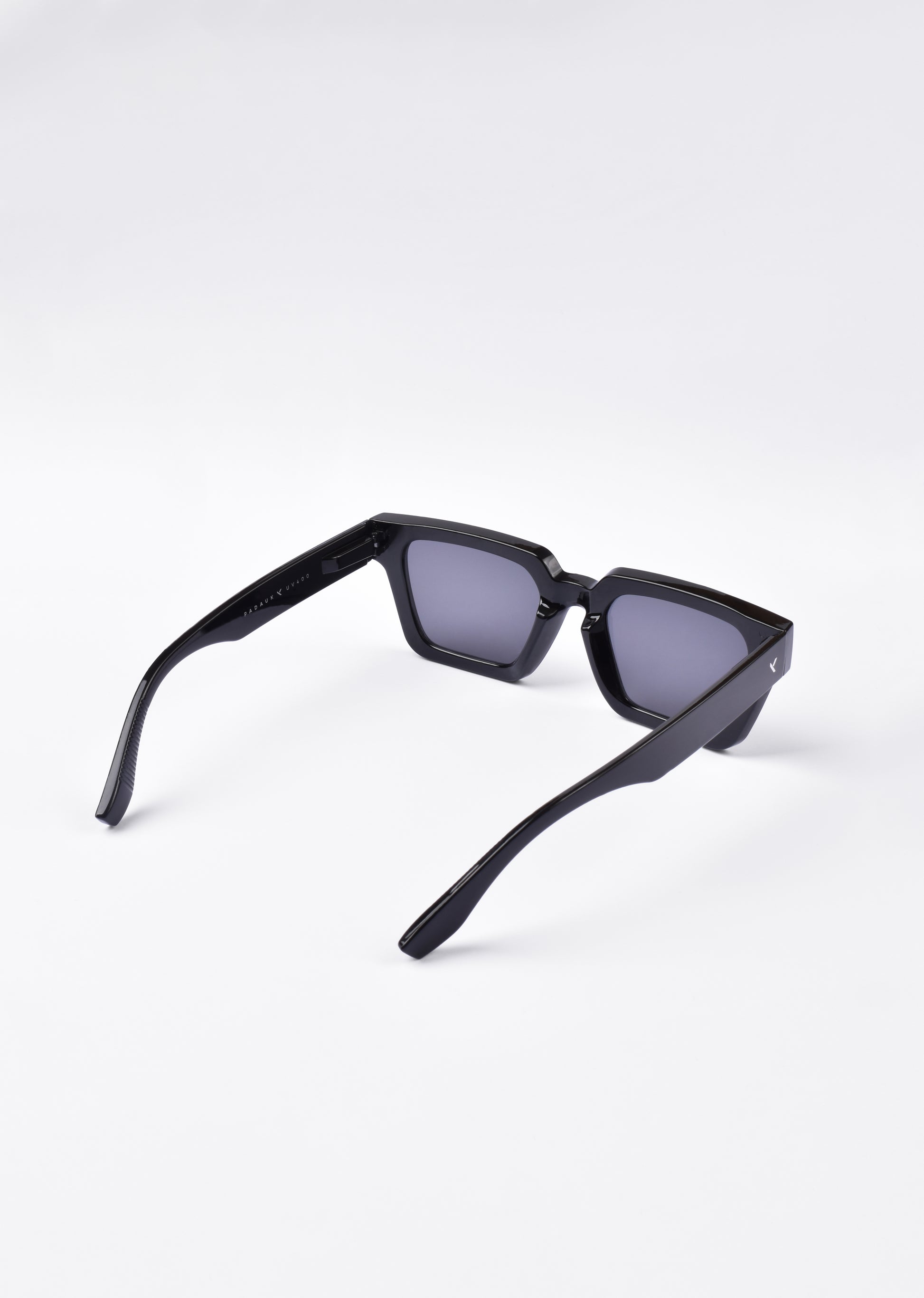 ONX BLACK SUNGLASSES