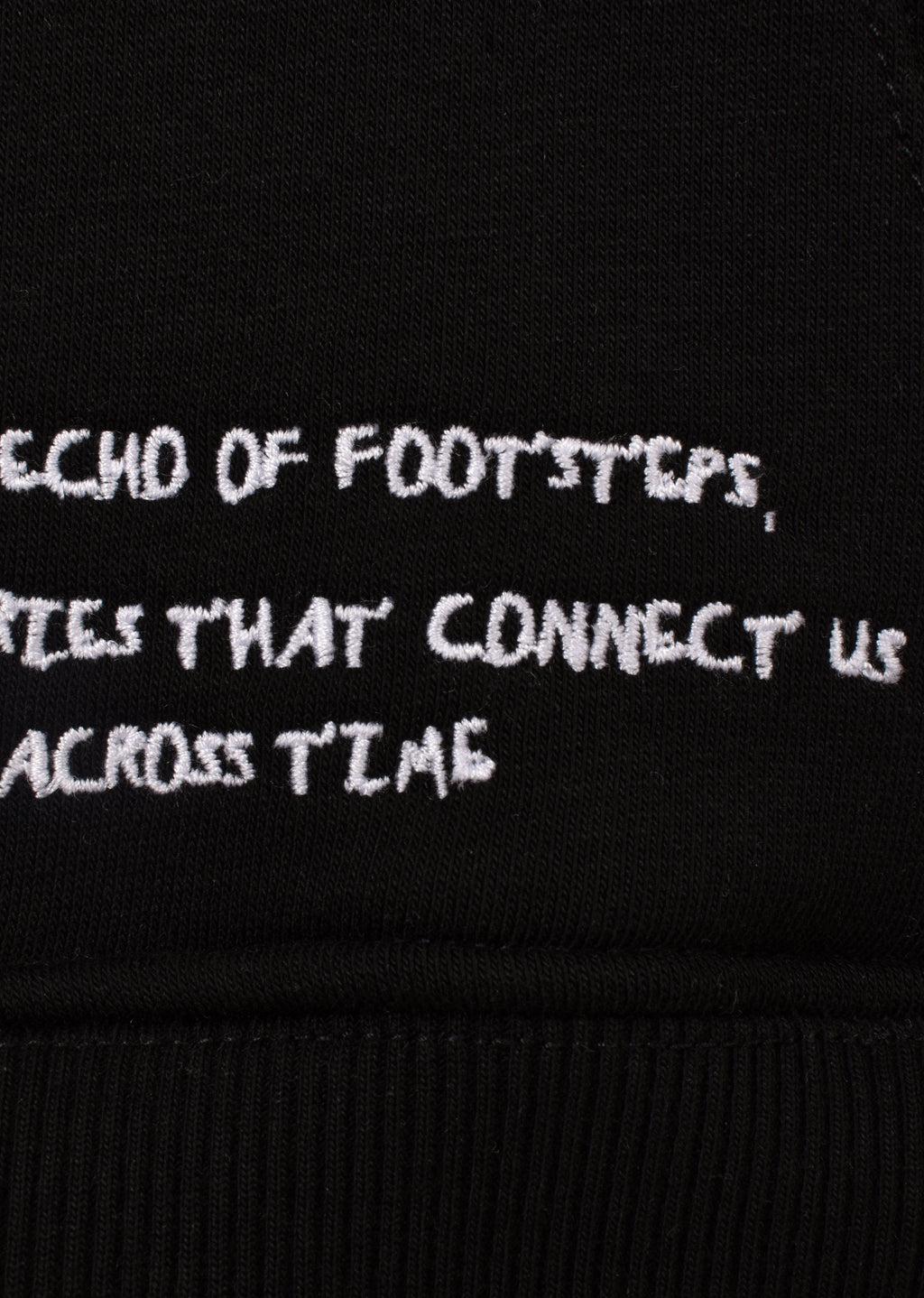 PRINTED PATCH HOODIE