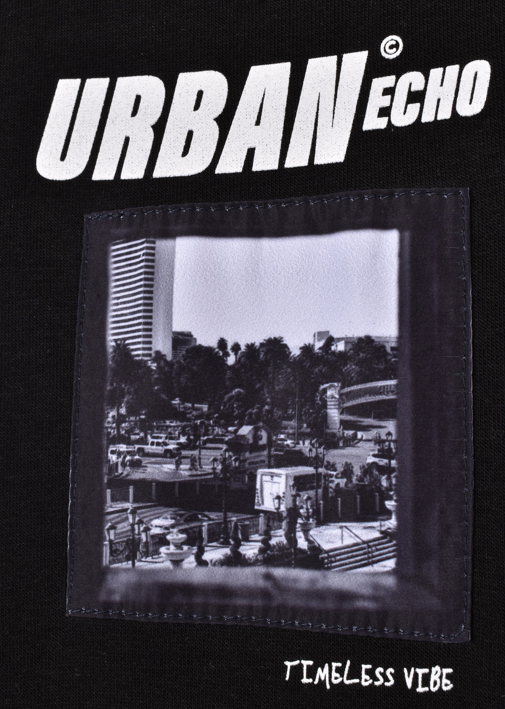 PRINTED PATCH HOODIE