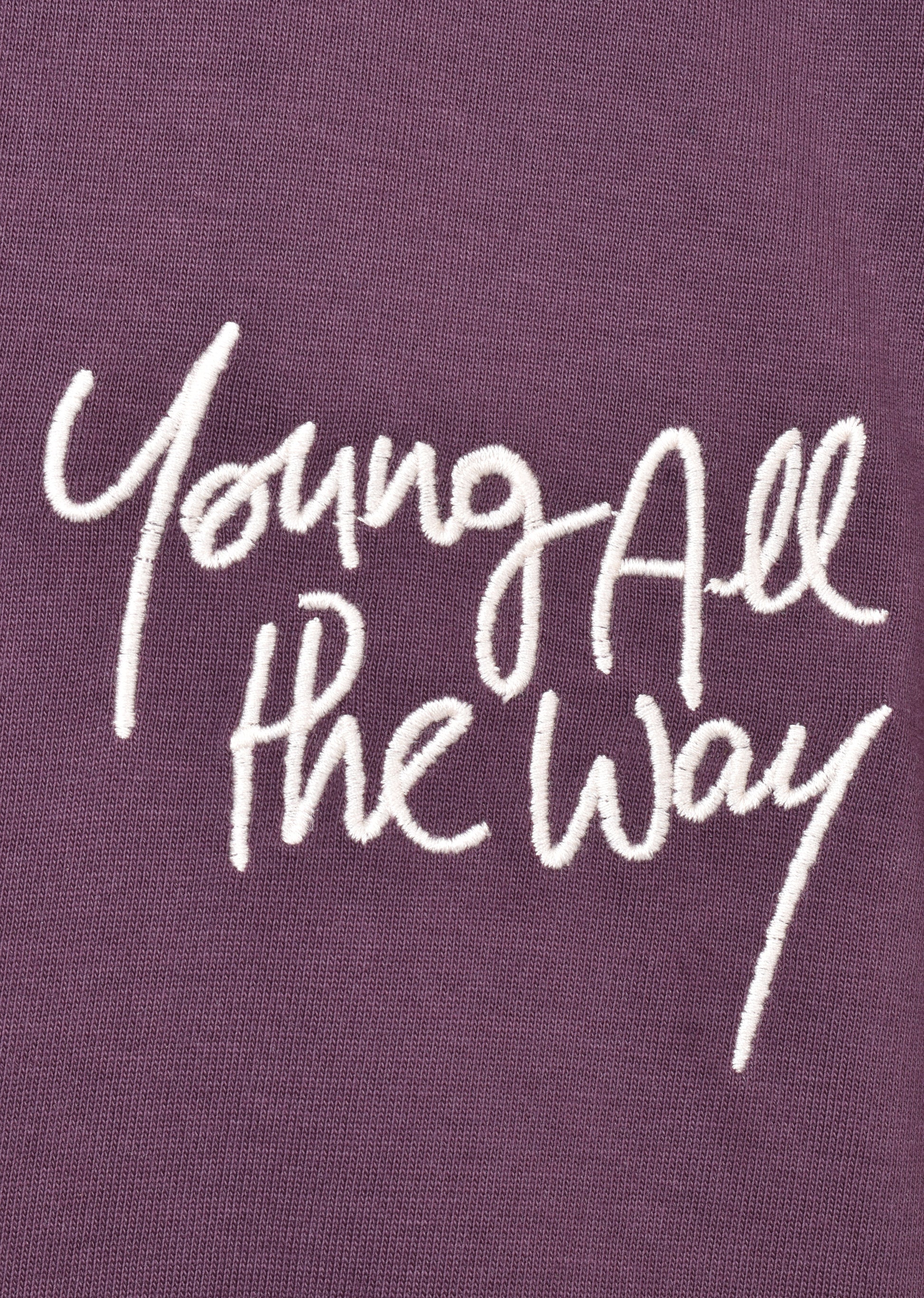 EMBROIDERED OVERSIZE T-SHIRT